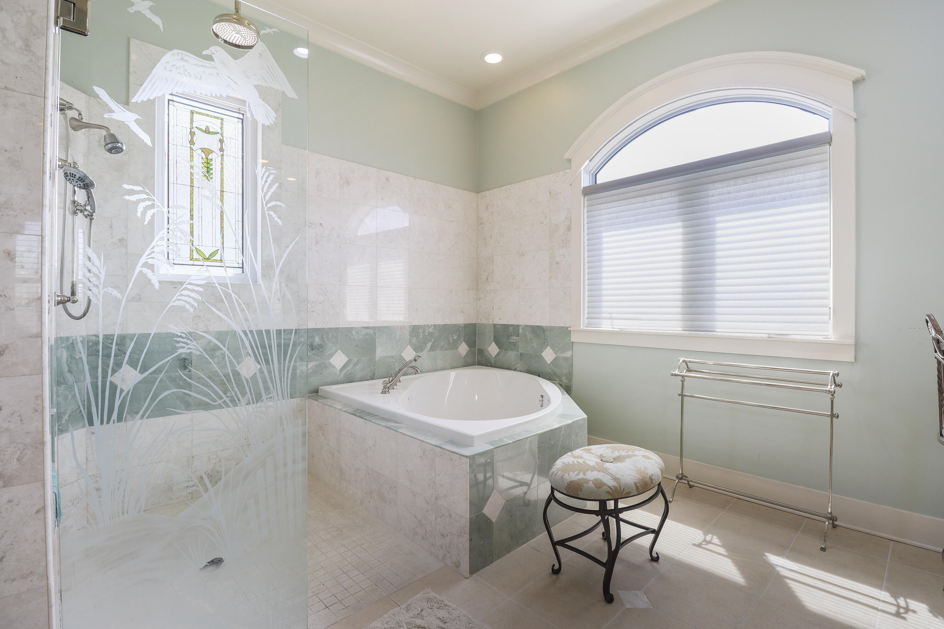 VILLAGE OF WHITE CLIFFS THE - Residential