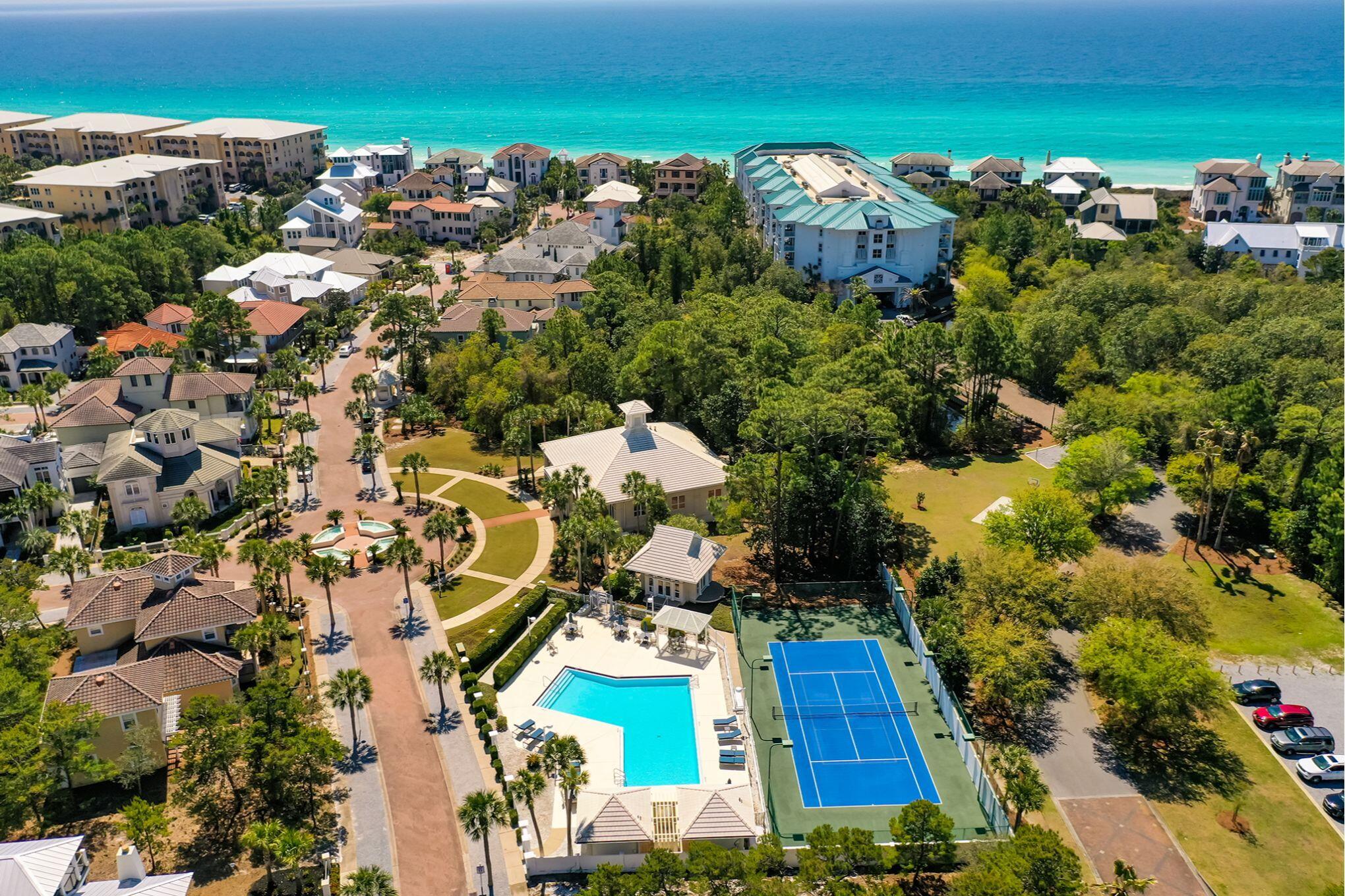 VILLAGE OF WHITE CLIFFS THE - Residential