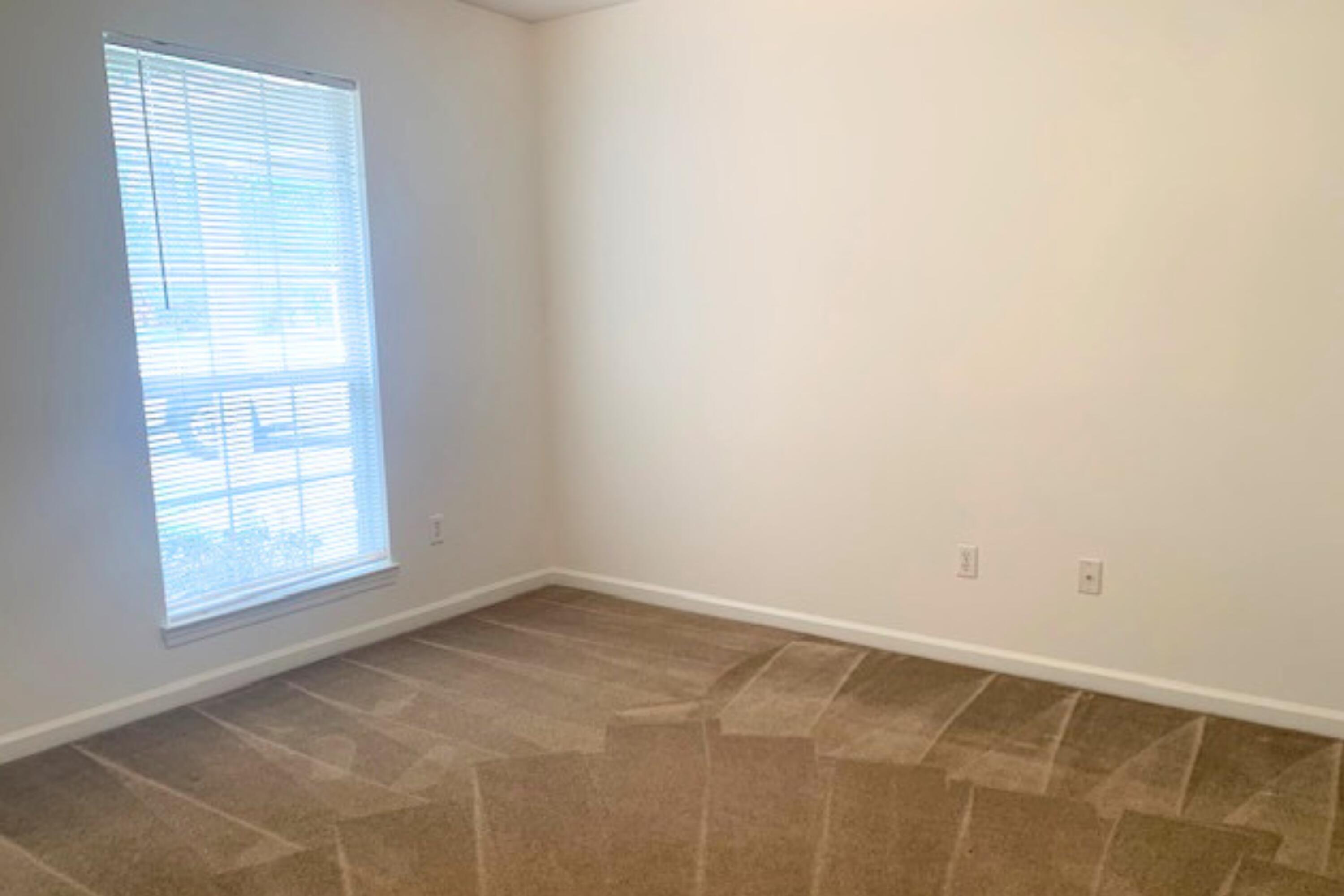 FOREST COVE - Residential Lease