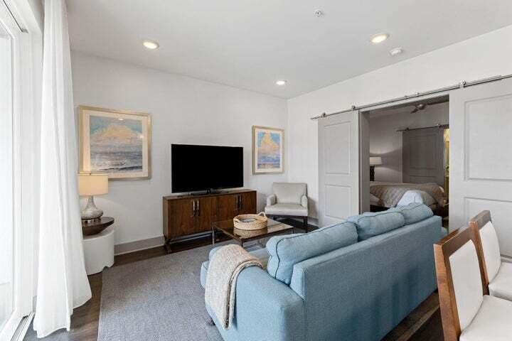 The Pointe - Residential