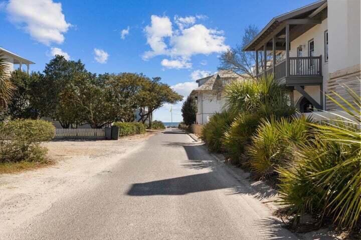 The Pointe - Residential