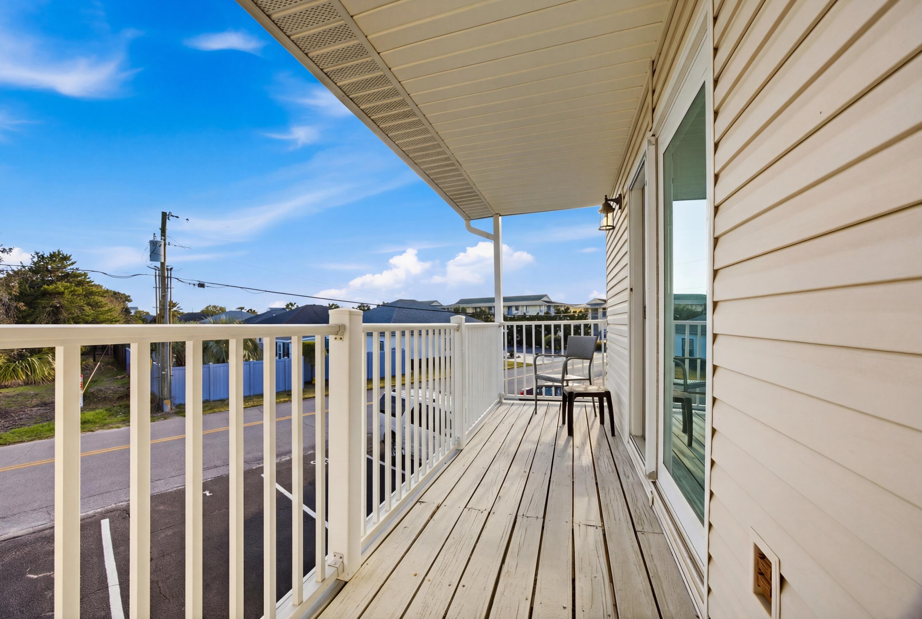 WOODLAND SHORES T/H PH 1 - Residential