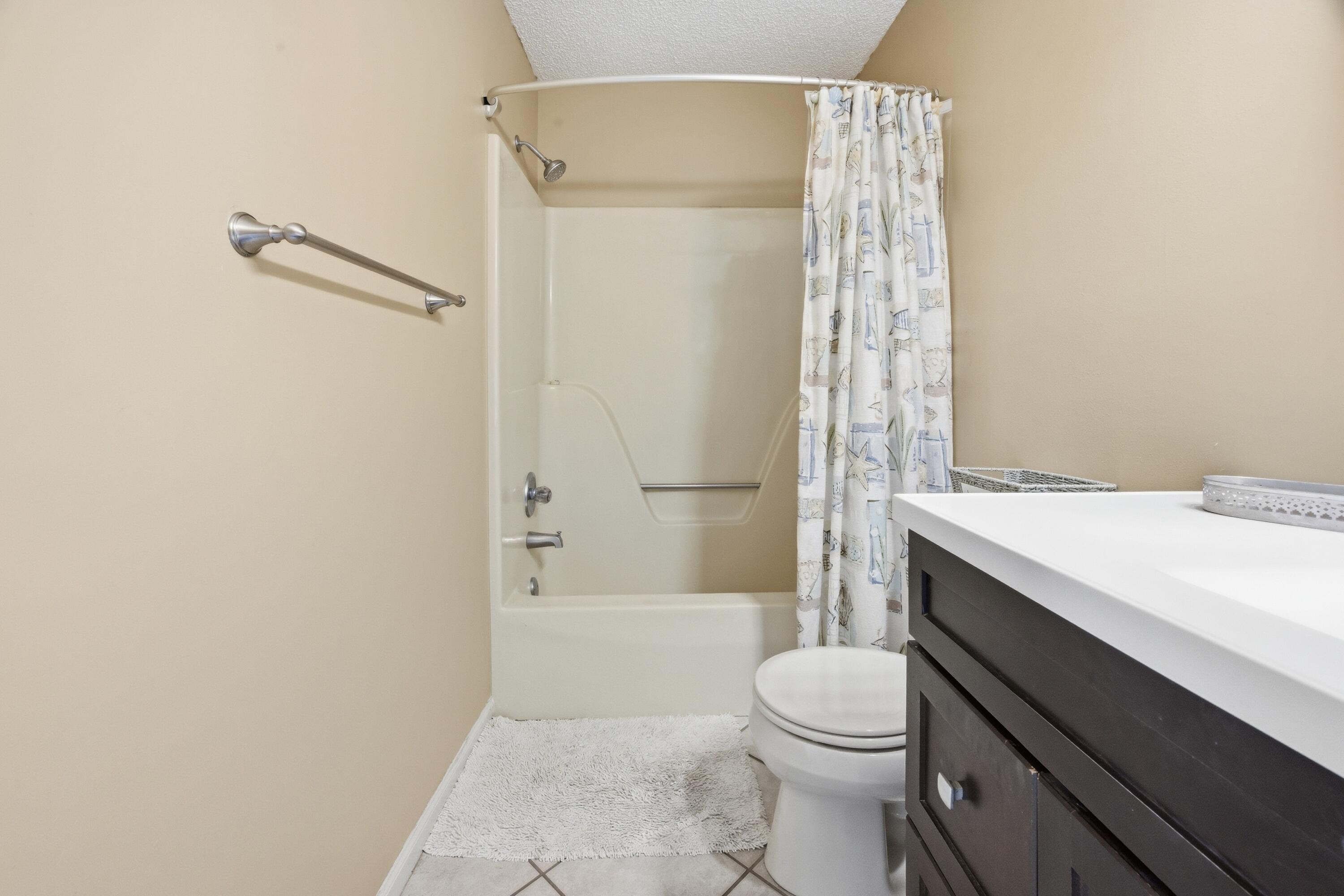 WOODLAND SHORES T/H PH 1 - Residential