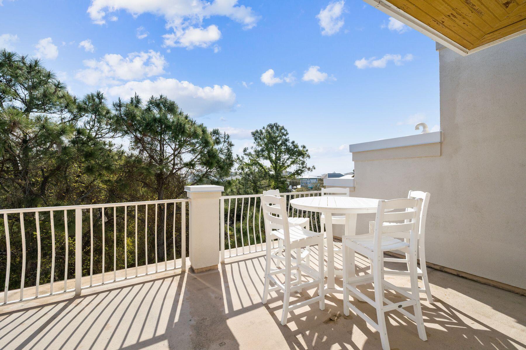 SUMMER PLACE - Residential