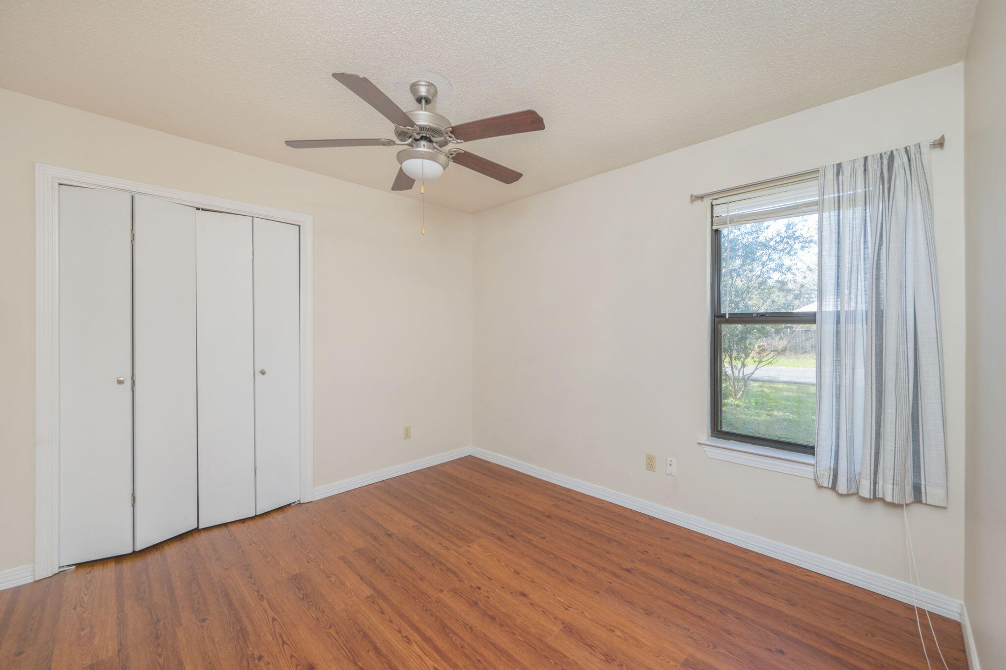 VILLAGE WEST - Residential