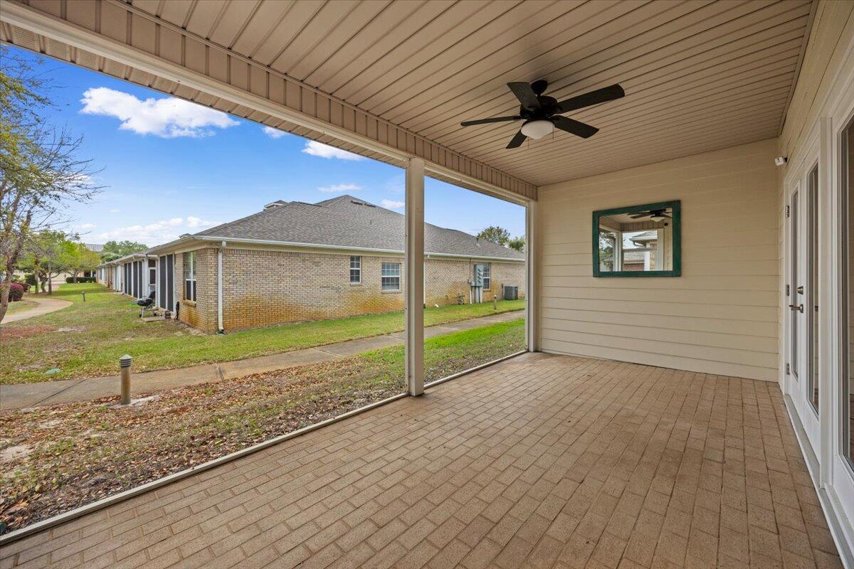 DIAMOND LAKES - Residential