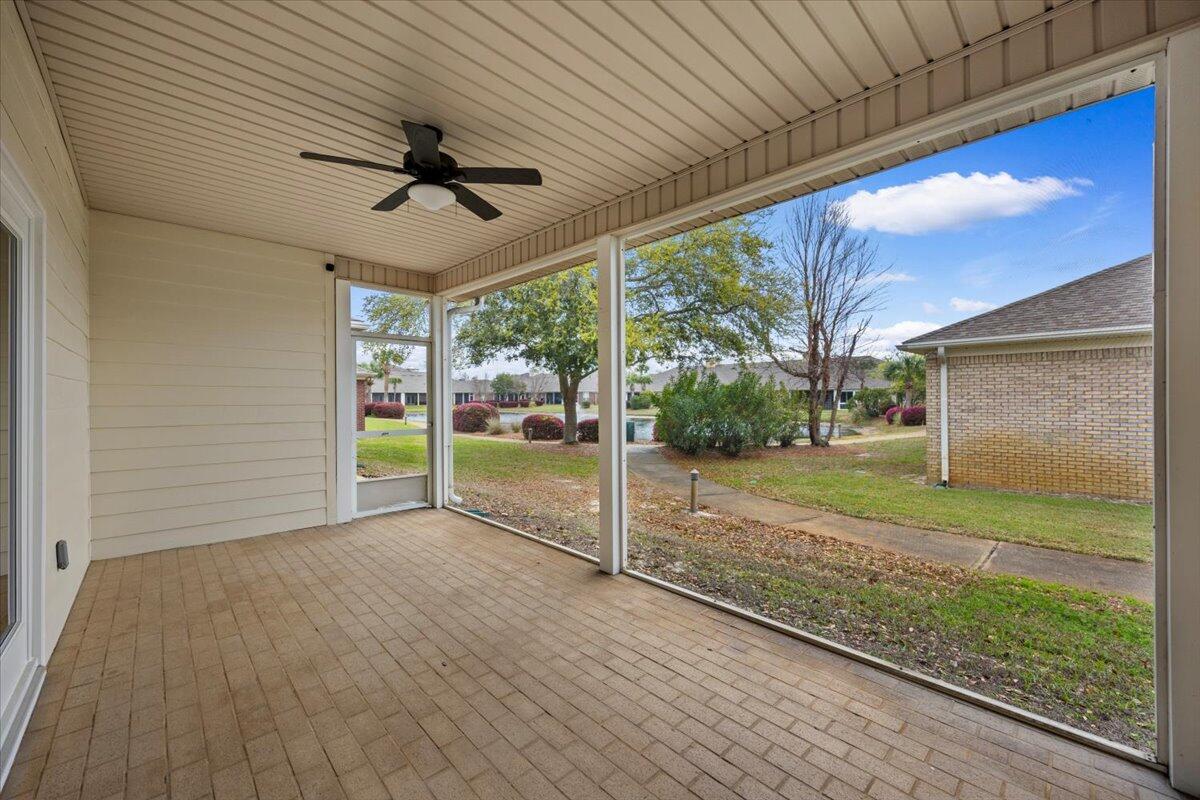 DIAMOND LAKES - Residential