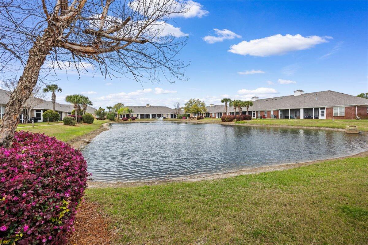 DIAMOND LAKES - Residential
