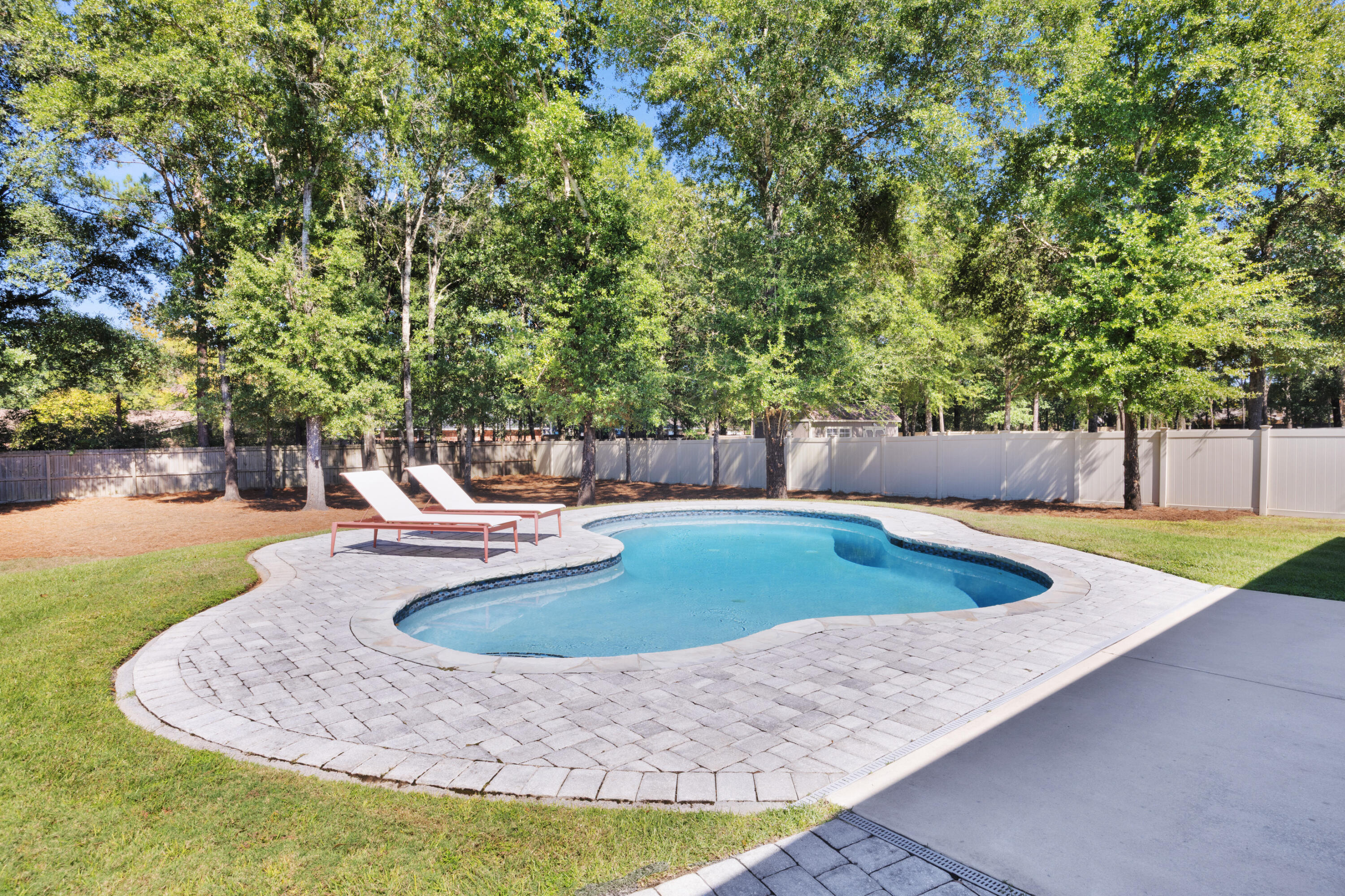 HOMEWOOD EST - Residential