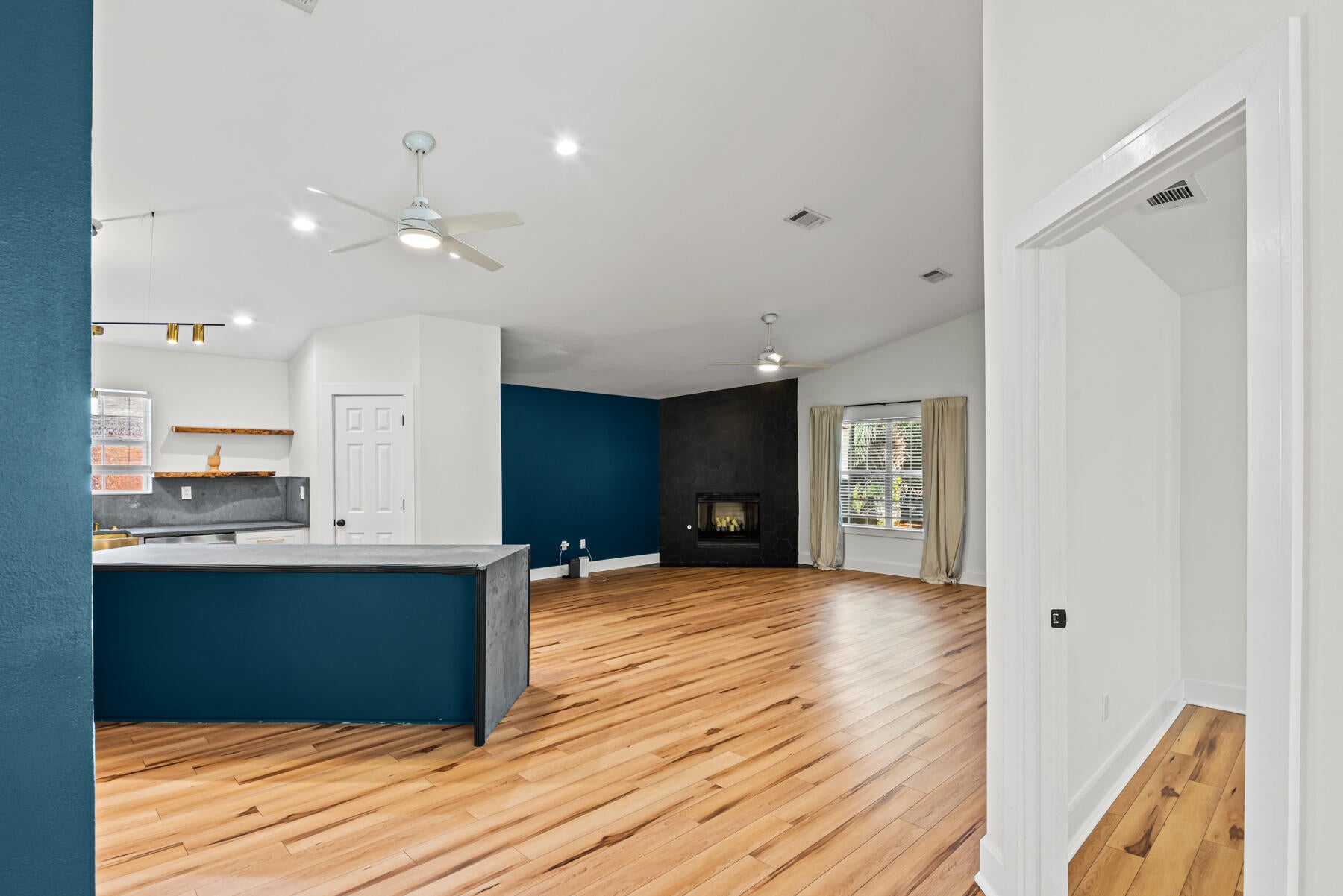 4267 Armadillo Trail
