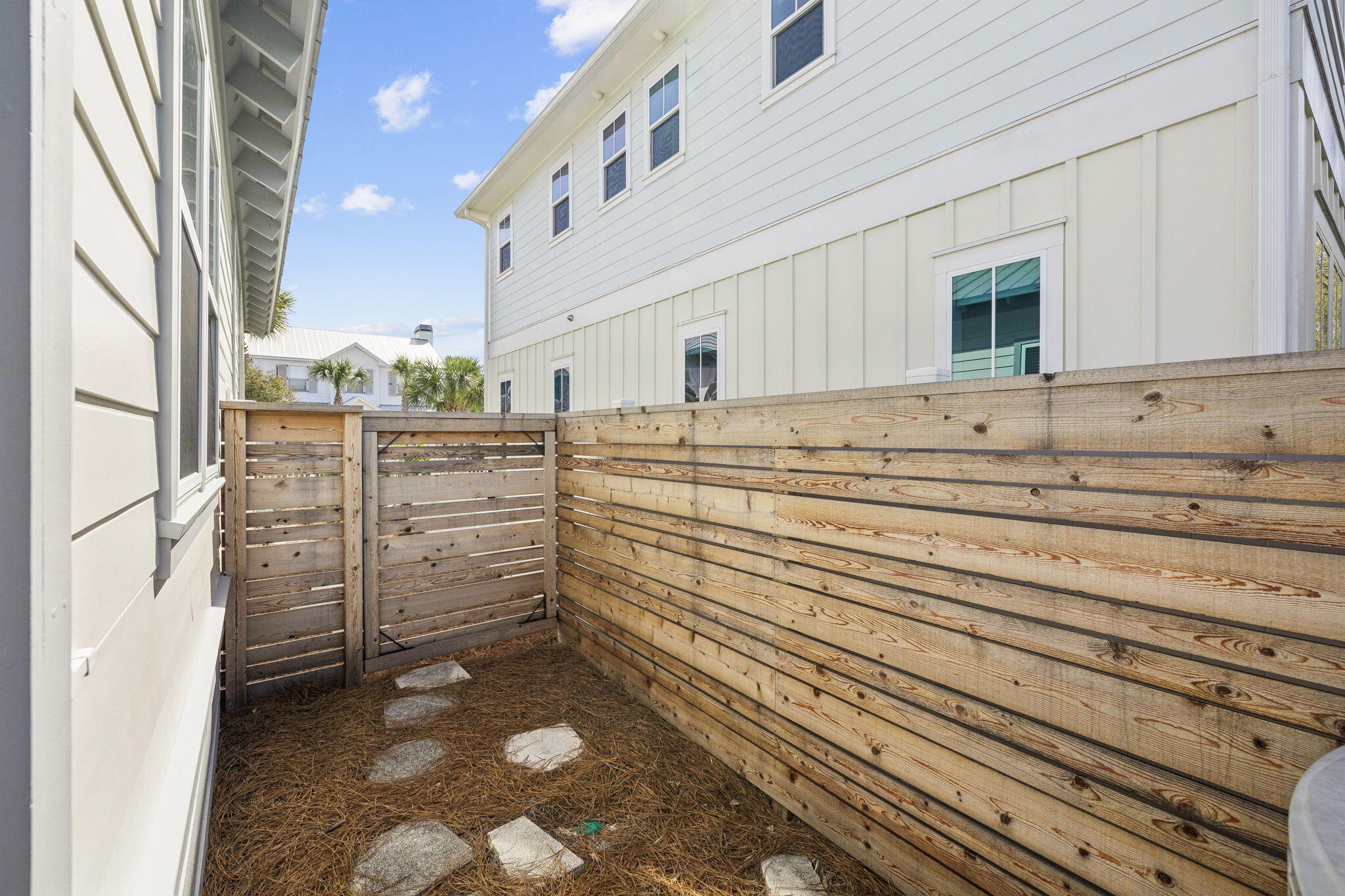 GULF MIST - Residential