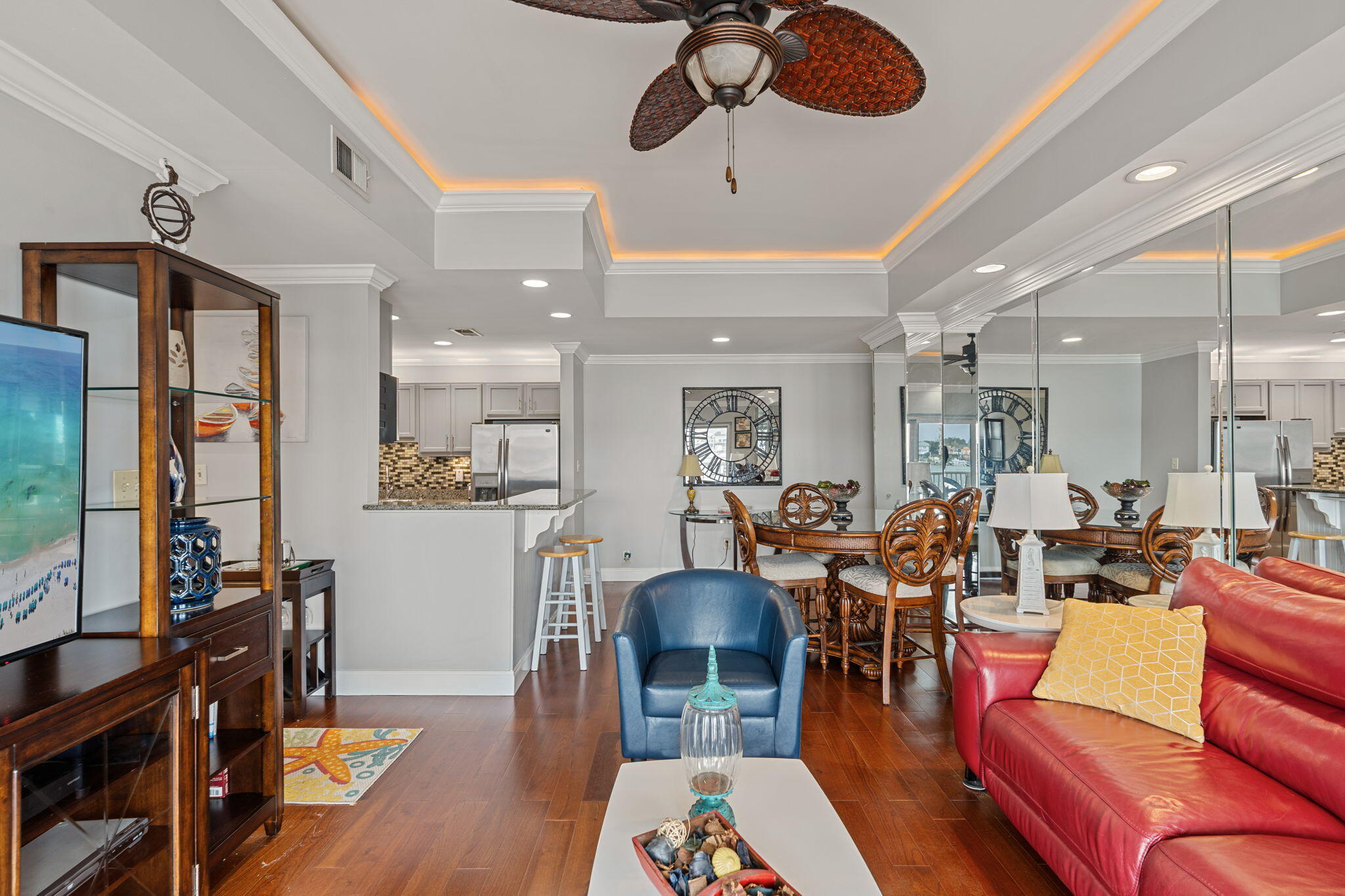 SUN KING TOWERS PH 1 - Residential