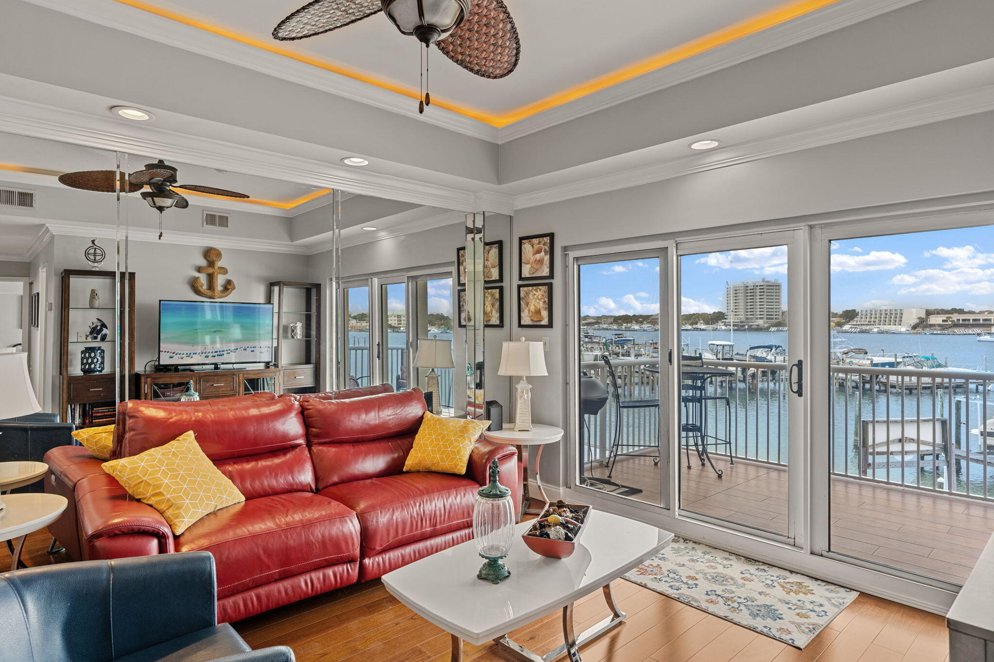 SUN KING TOWERS PH 1 - Residential