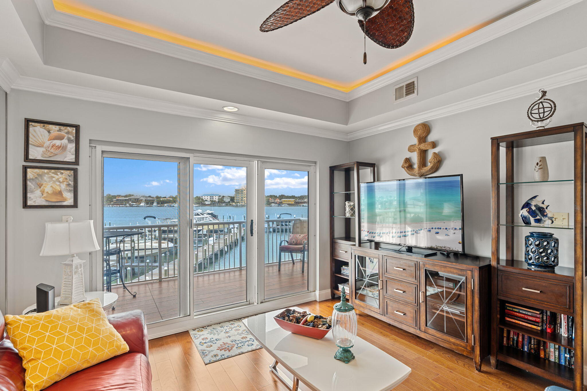 SUN KING TOWERS PH 1 - Residential