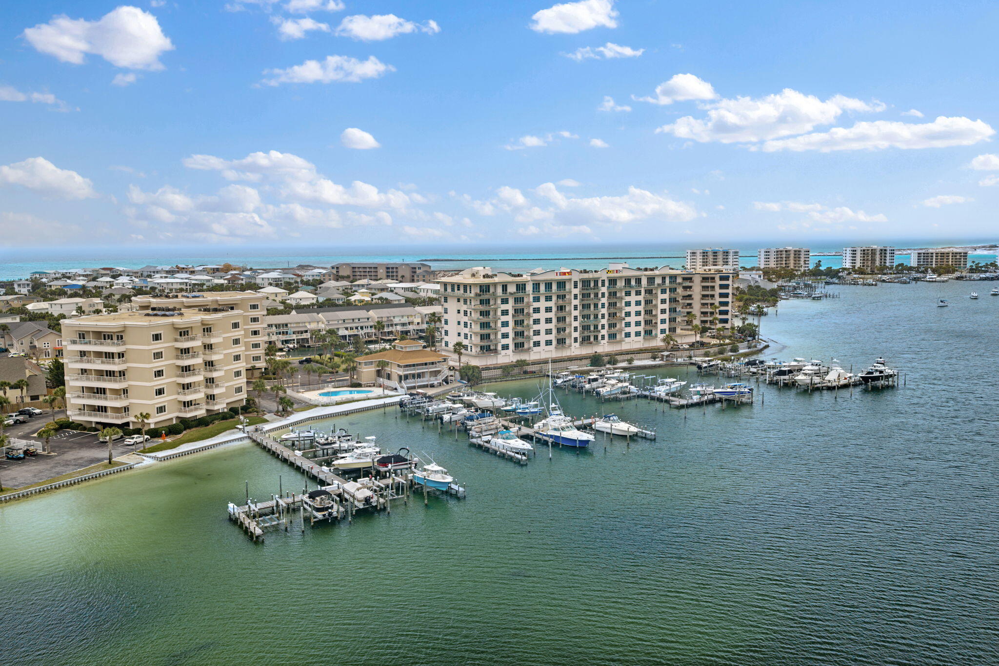 SUN KING TOWERS PH 1 - Residential