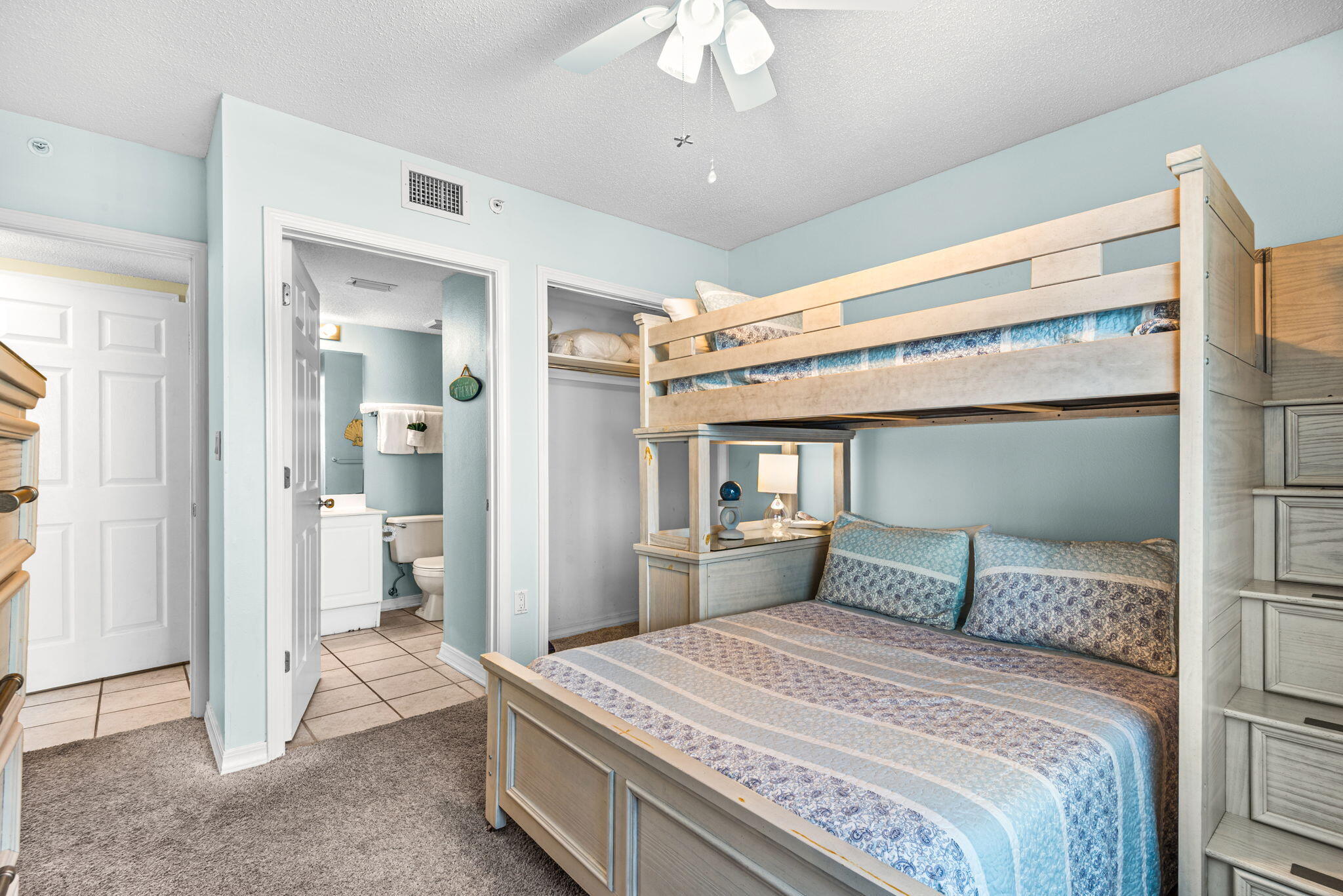 ISLAND PRINCESS - Residential