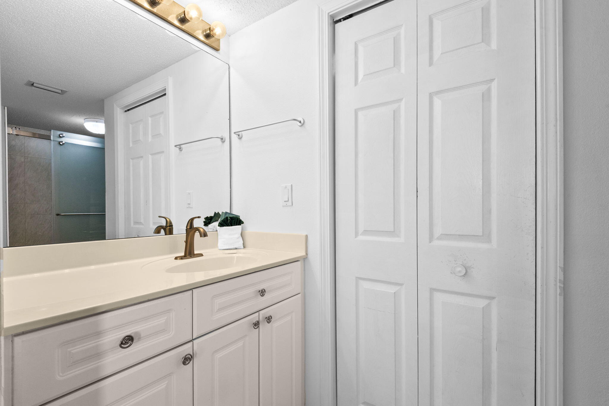 ISLAND PRINCESS - Residential