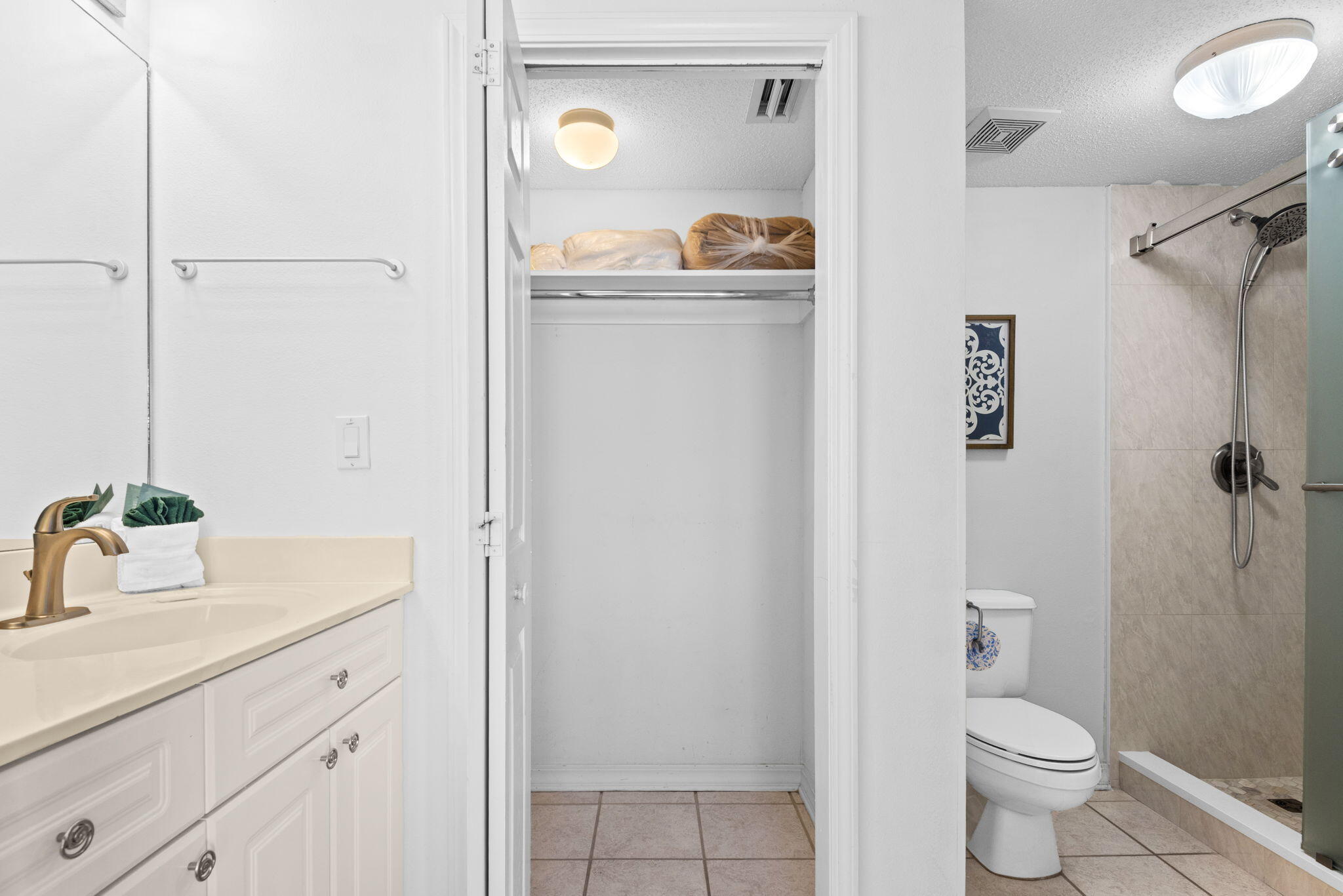 ISLAND PRINCESS - Residential