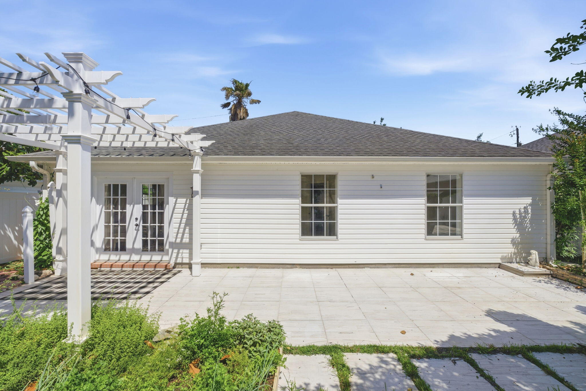 SOUTHERN OAKS PLANTATION - Residential