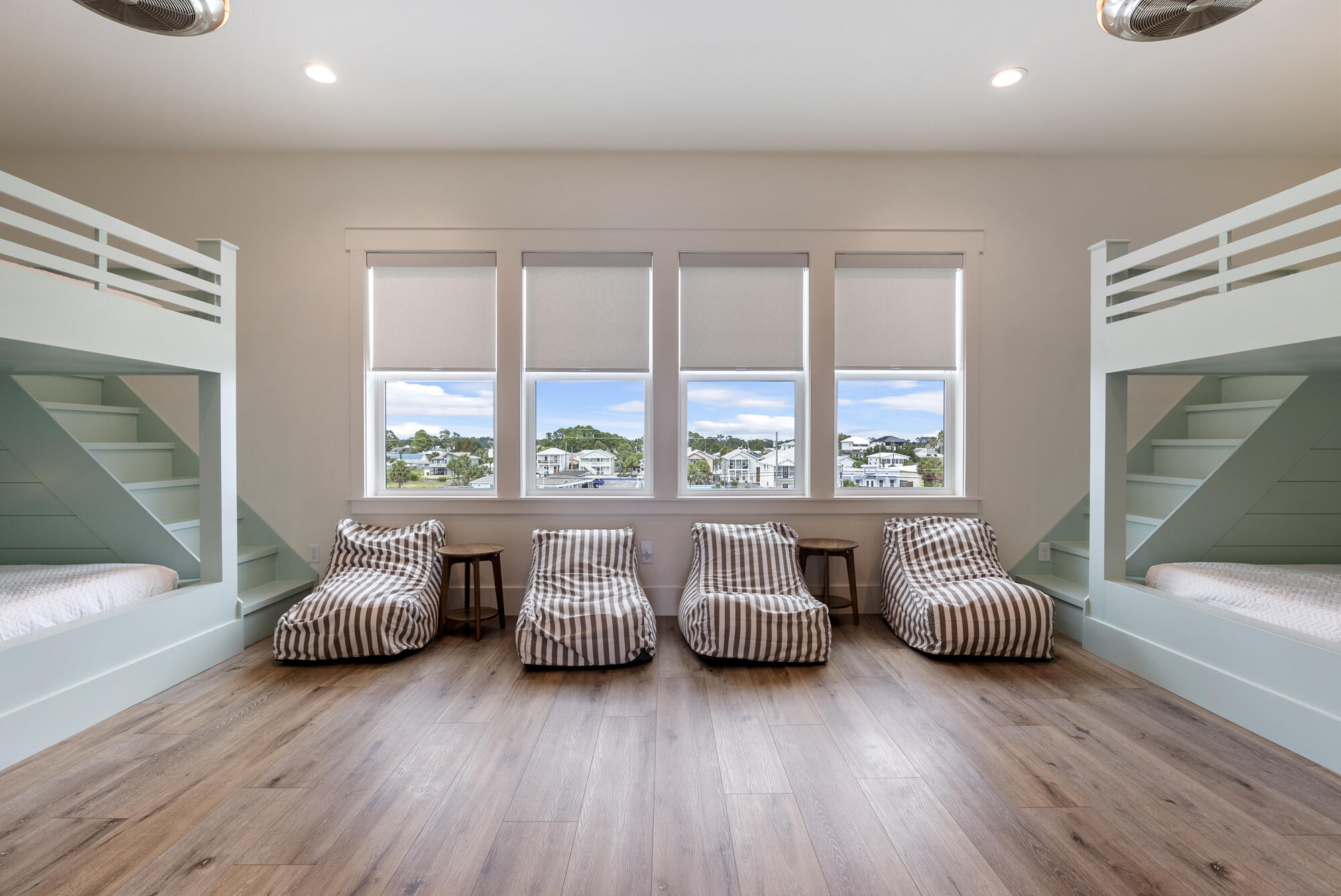 Hadley's Beach - Residential