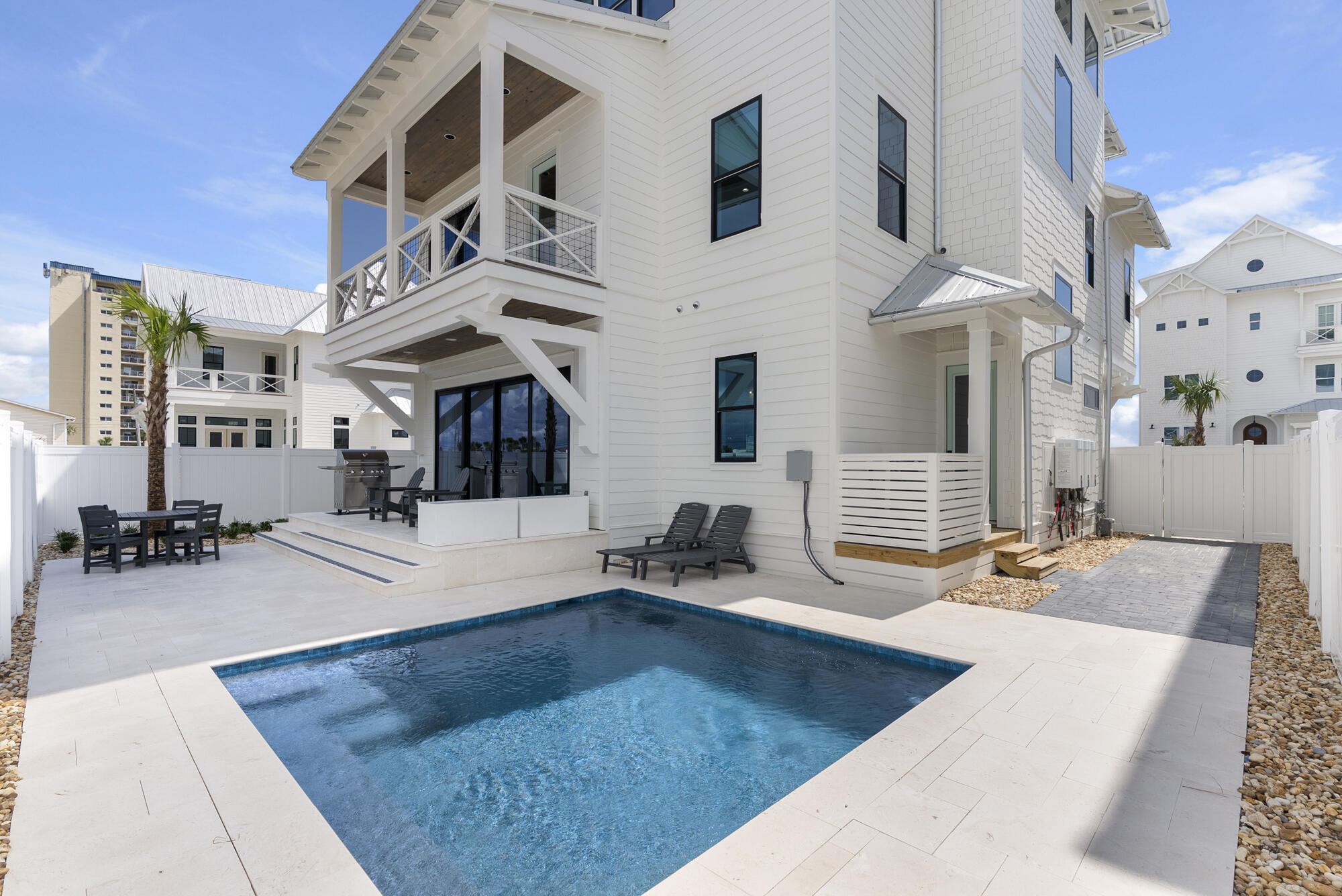 Hadley's Beach - Residential