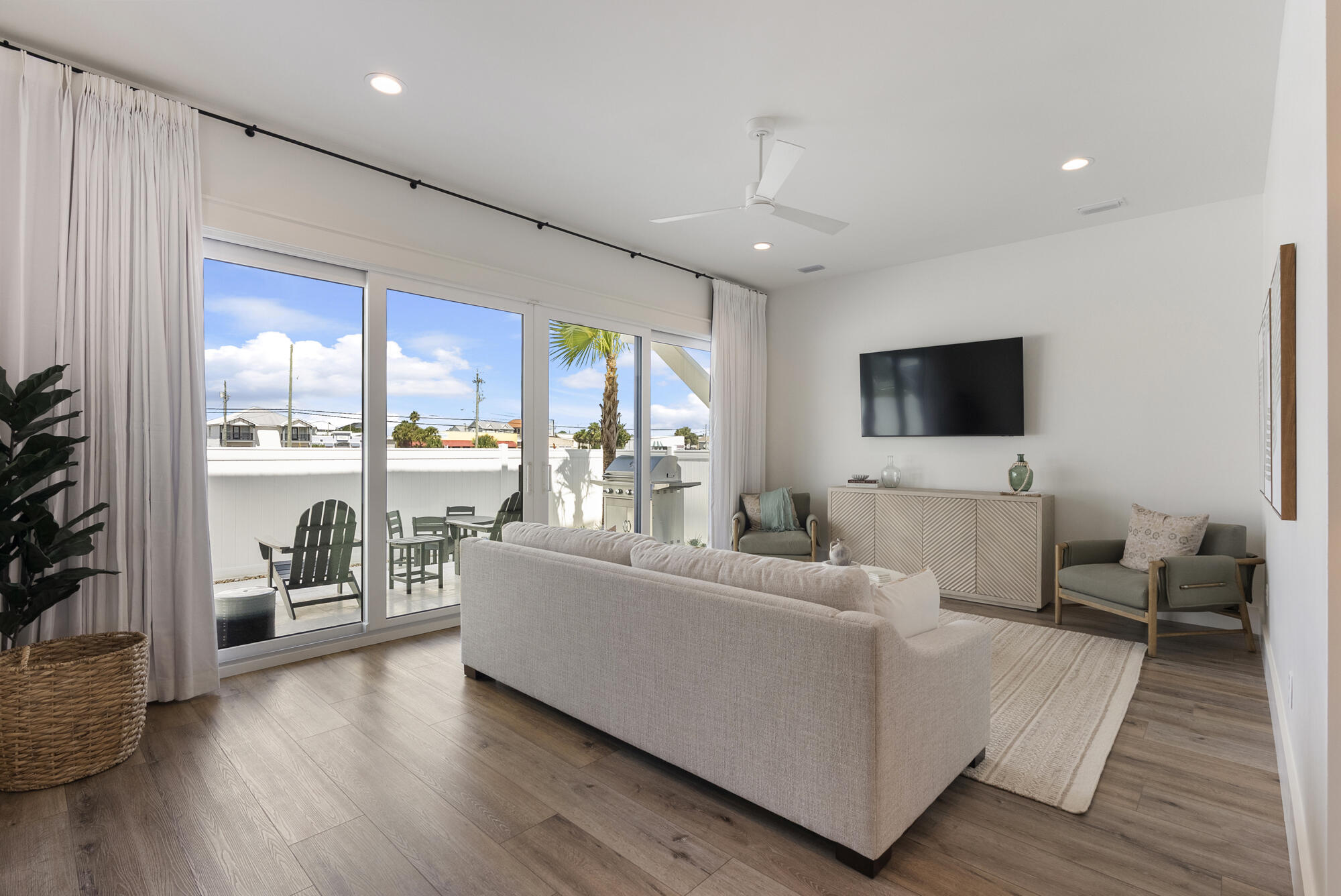 Hadley's Beach - Residential