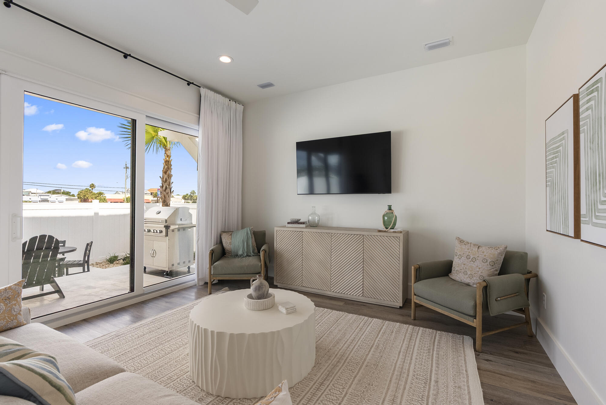 Hadley's Beach - Residential