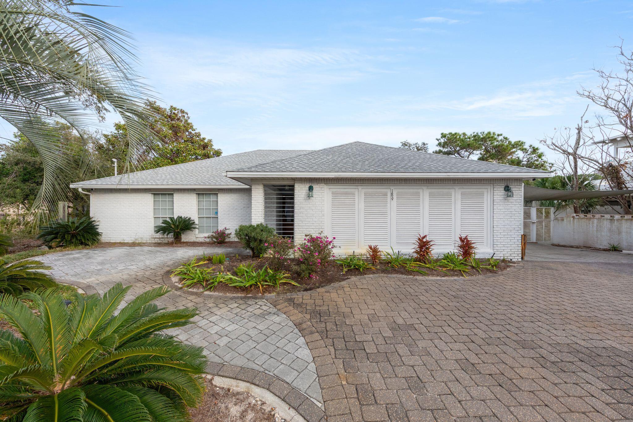 GULF PINES - Residential