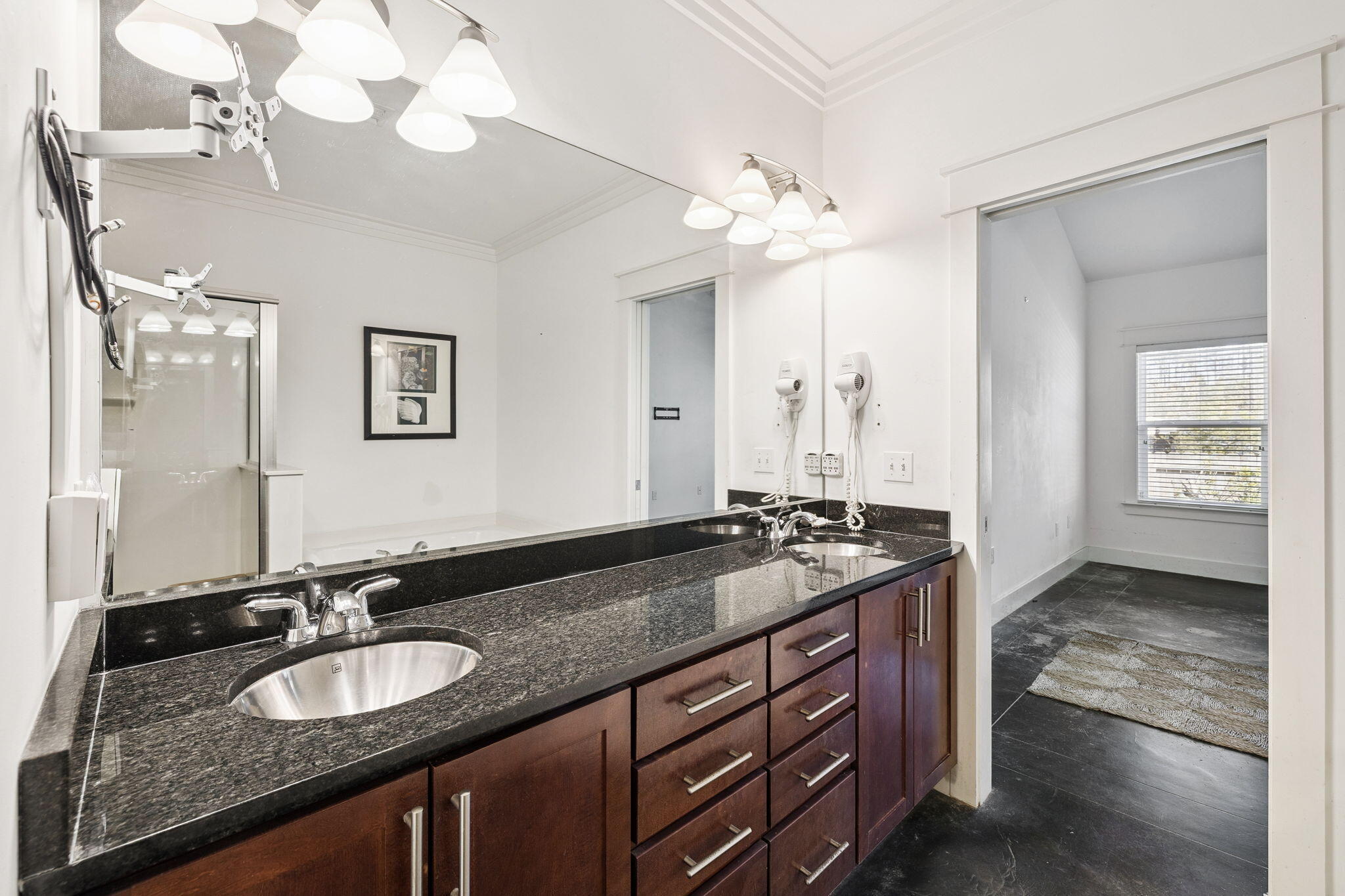 TOWN OF SANTA ROSA - Residential