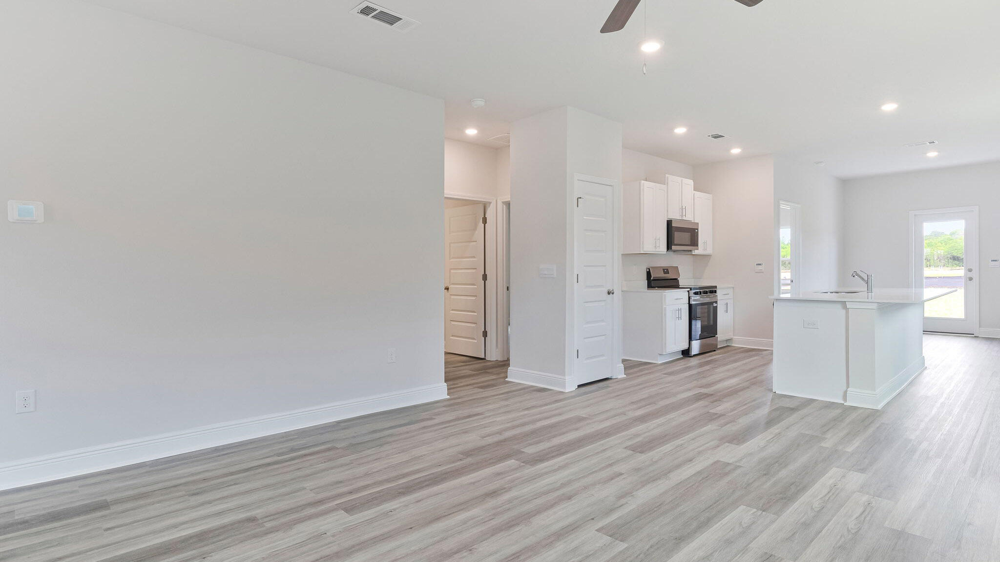 Waterside at East Bay - Residential