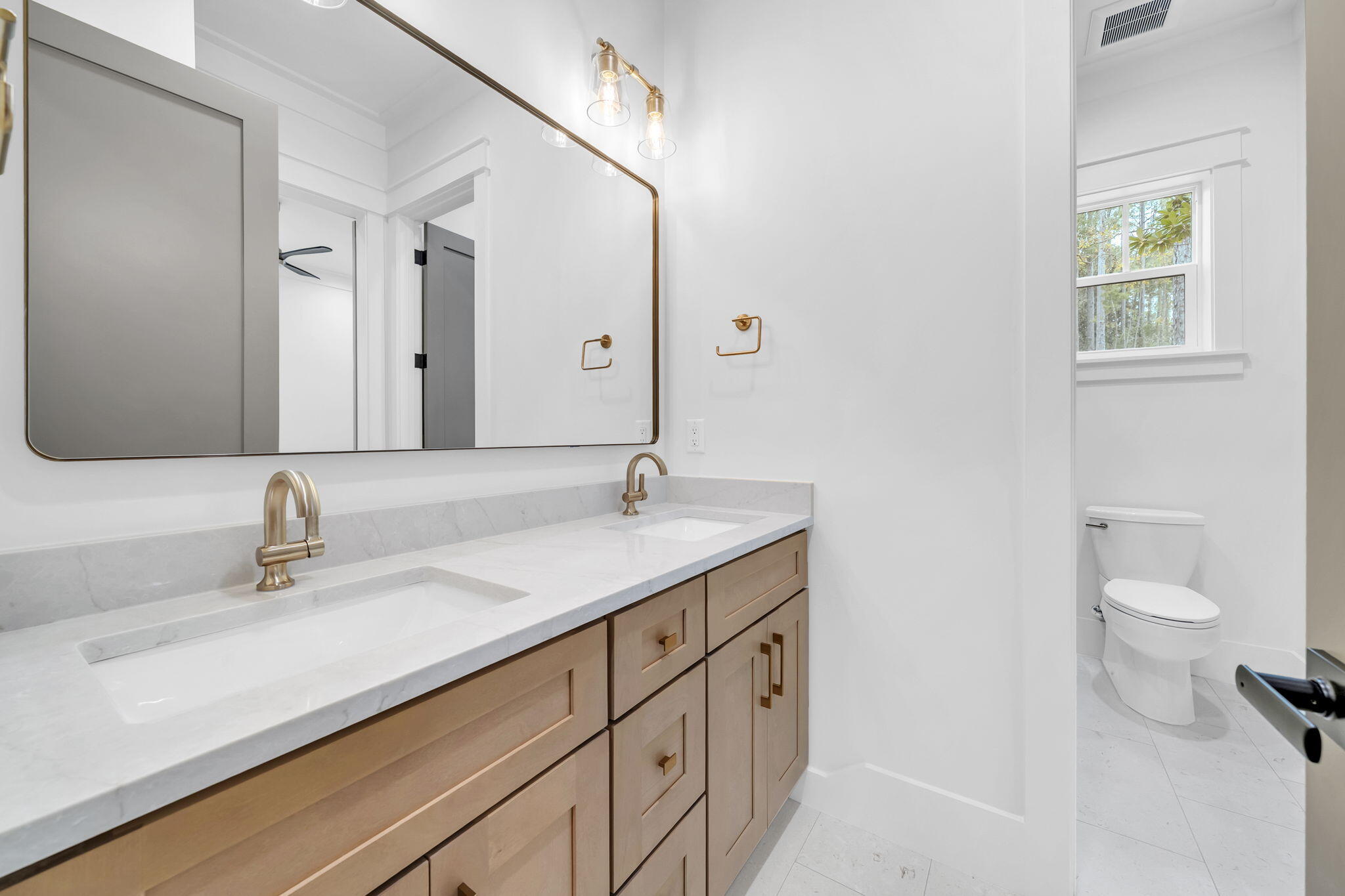 STEAMBOAT LANDING - Residential