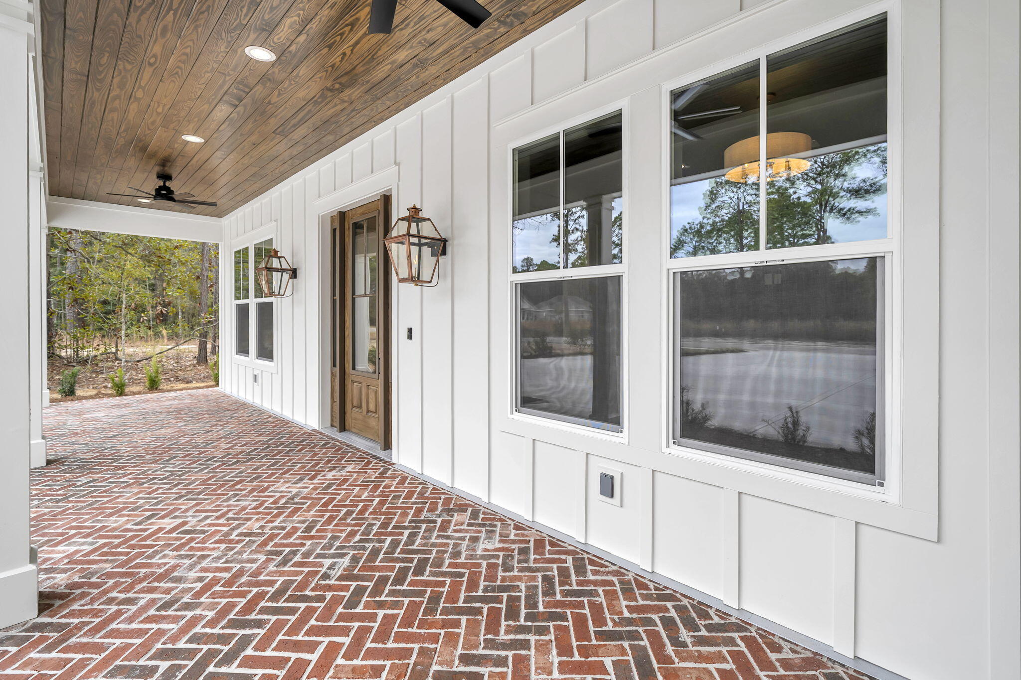 STEAMBOAT LANDING - Residential