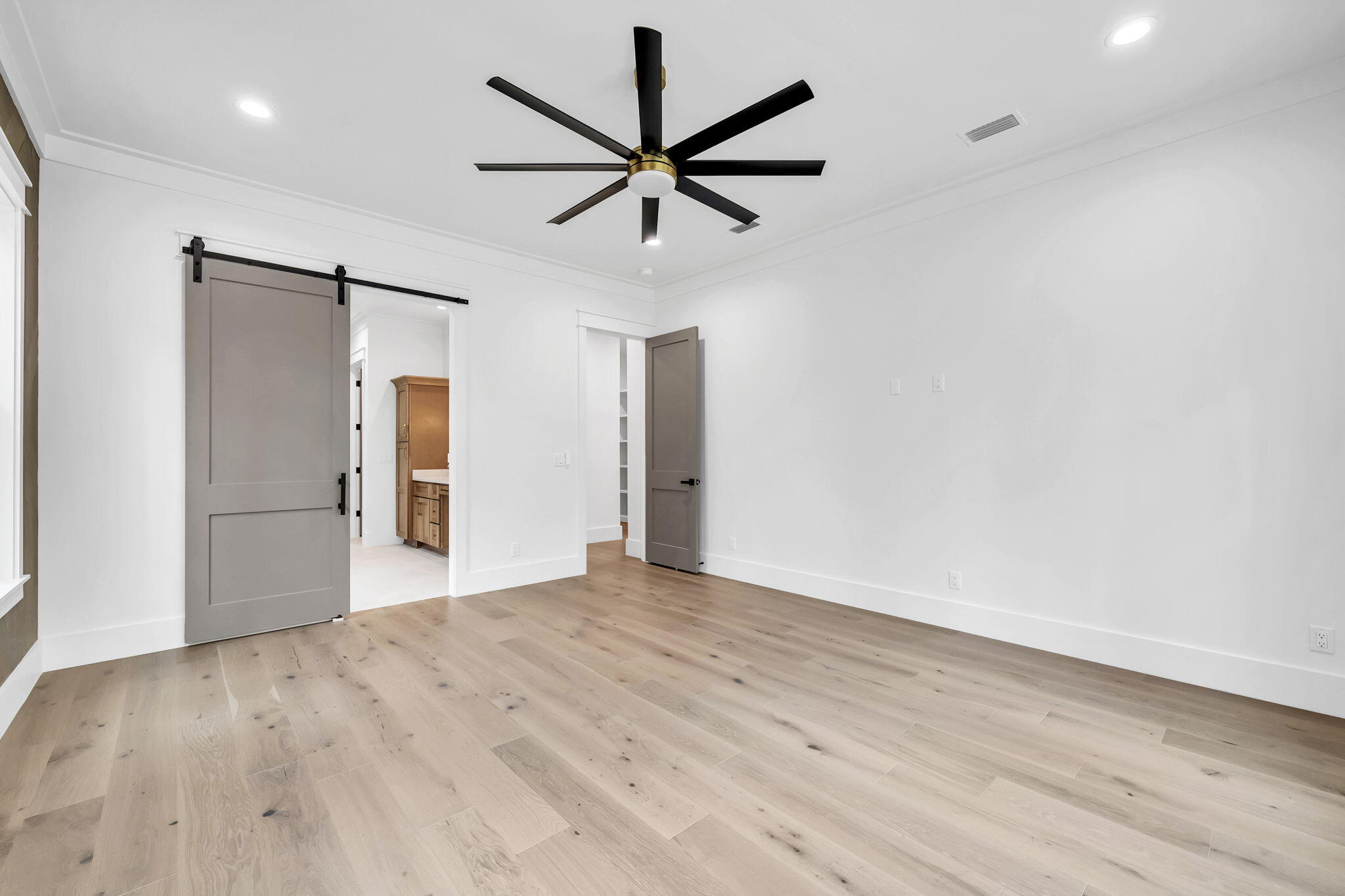 STEAMBOAT LANDING - Residential