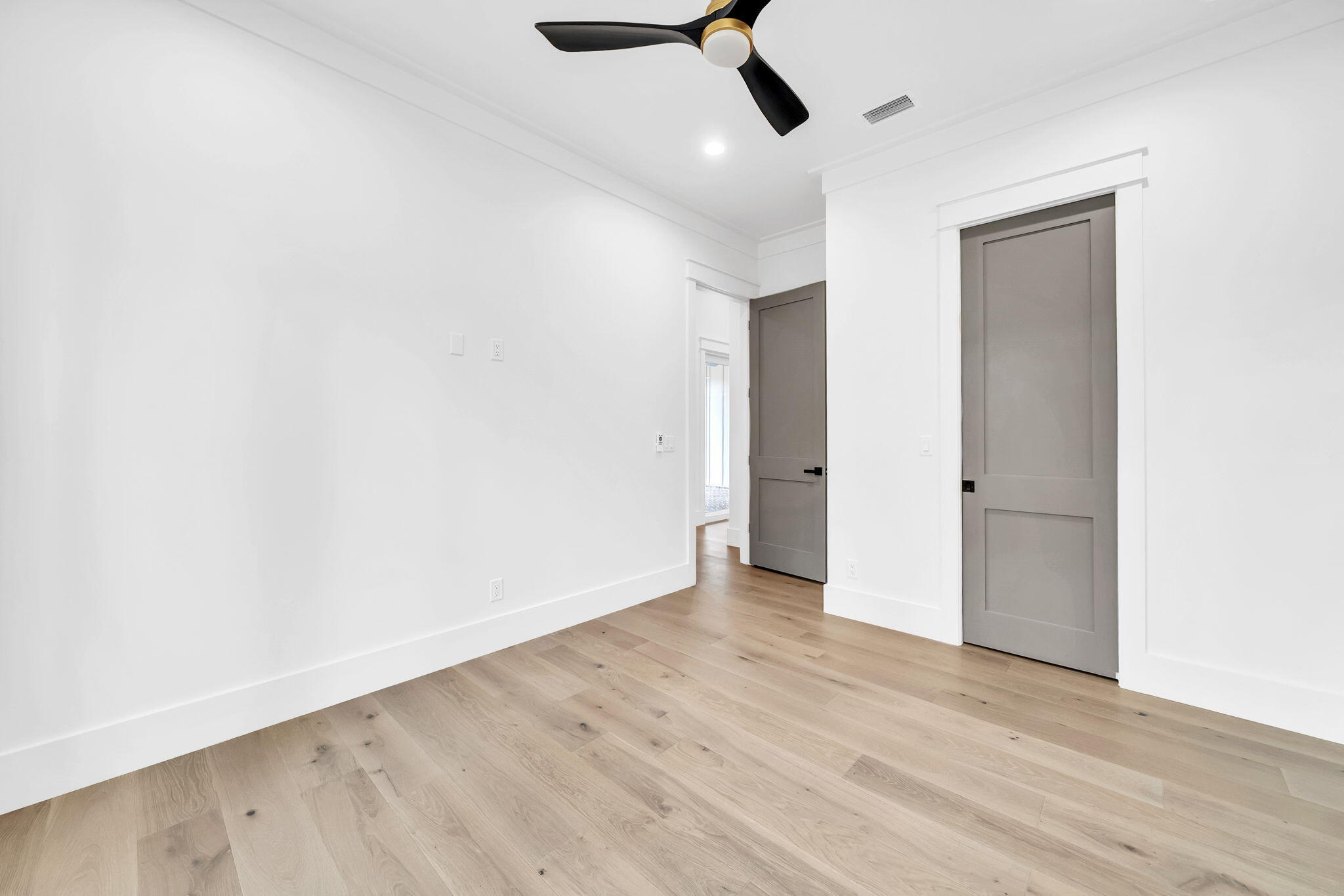 STEAMBOAT LANDING - Residential