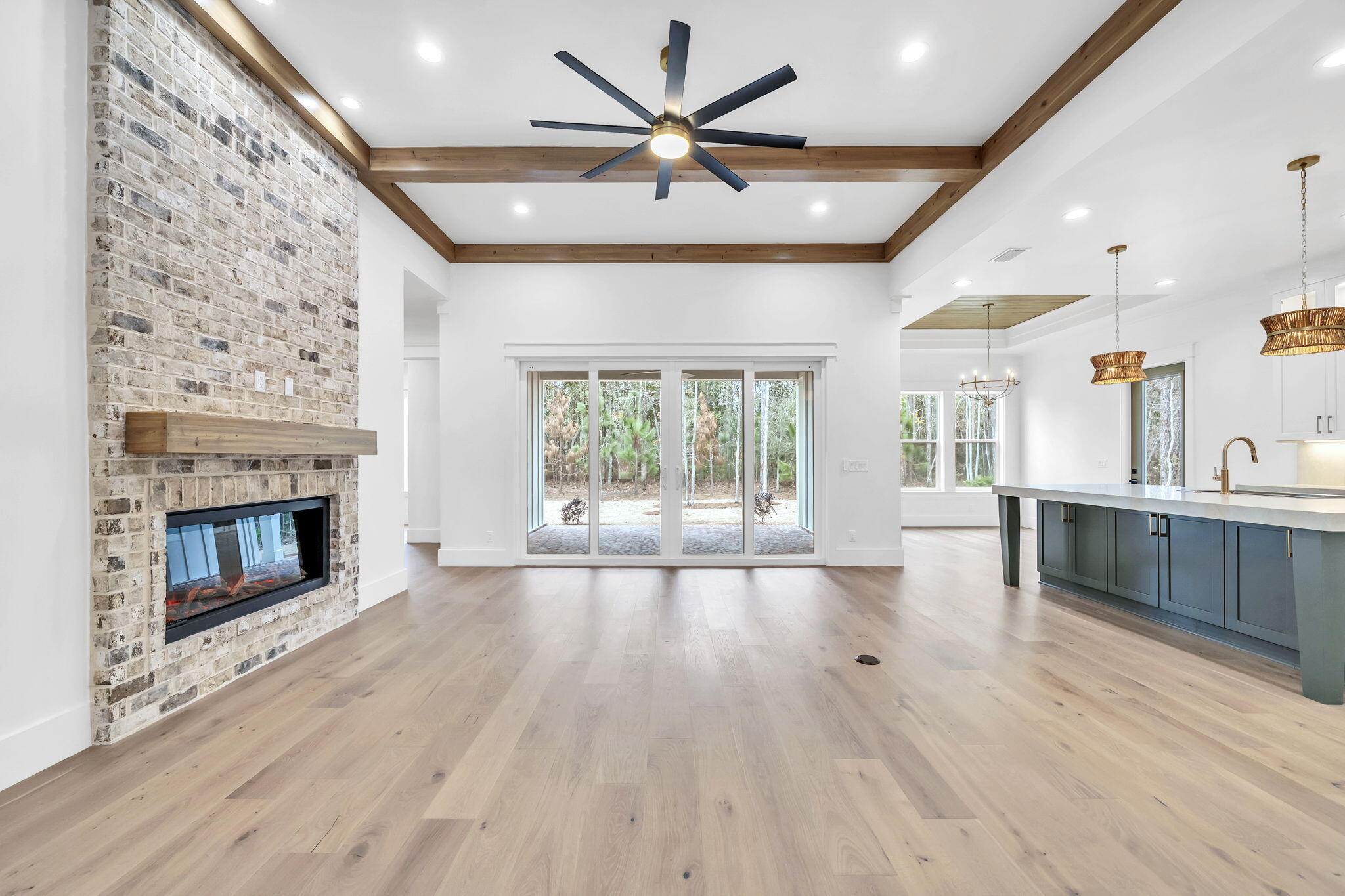 STEAMBOAT LANDING - Residential