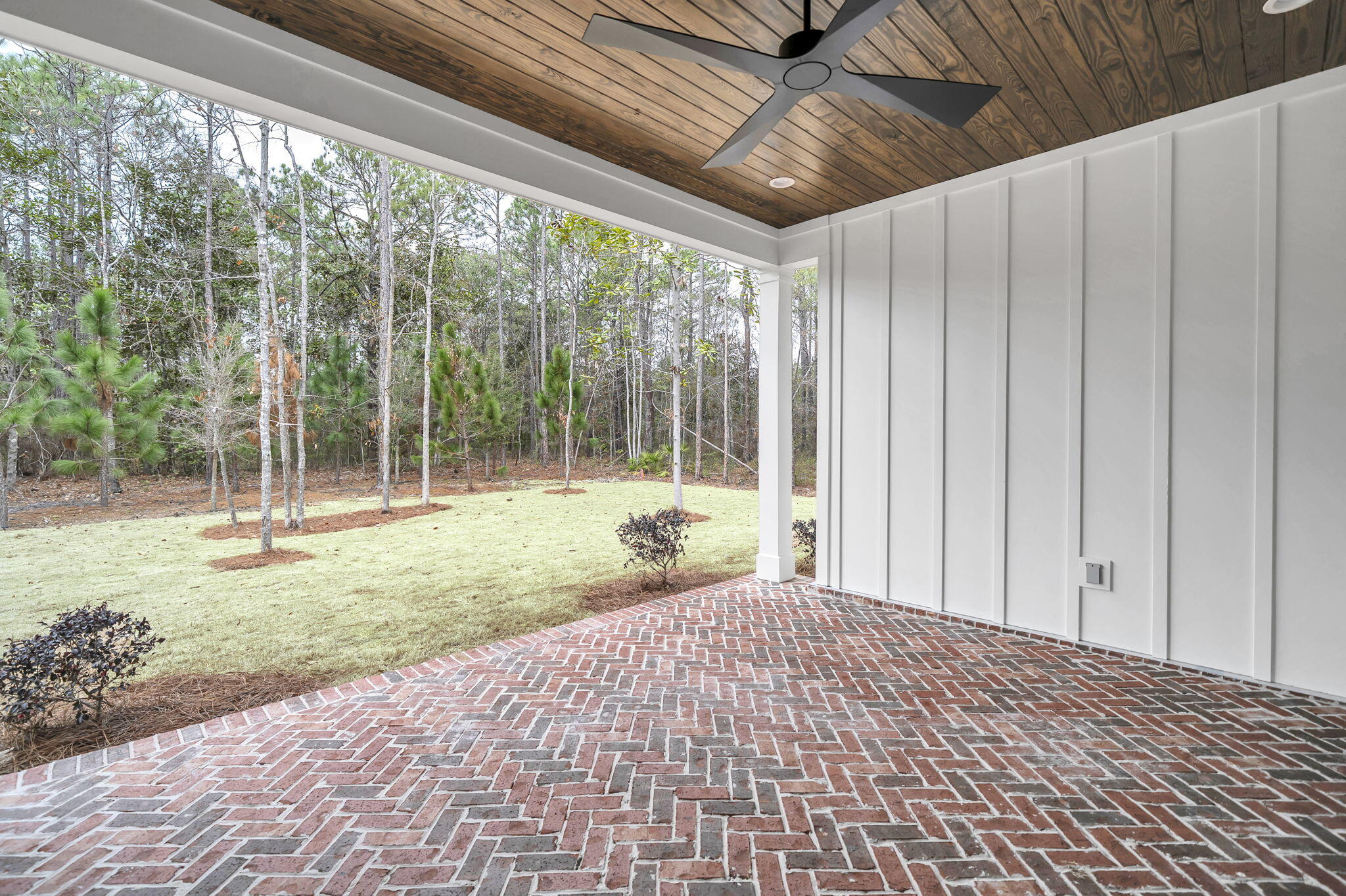 STEAMBOAT LANDING - Residential