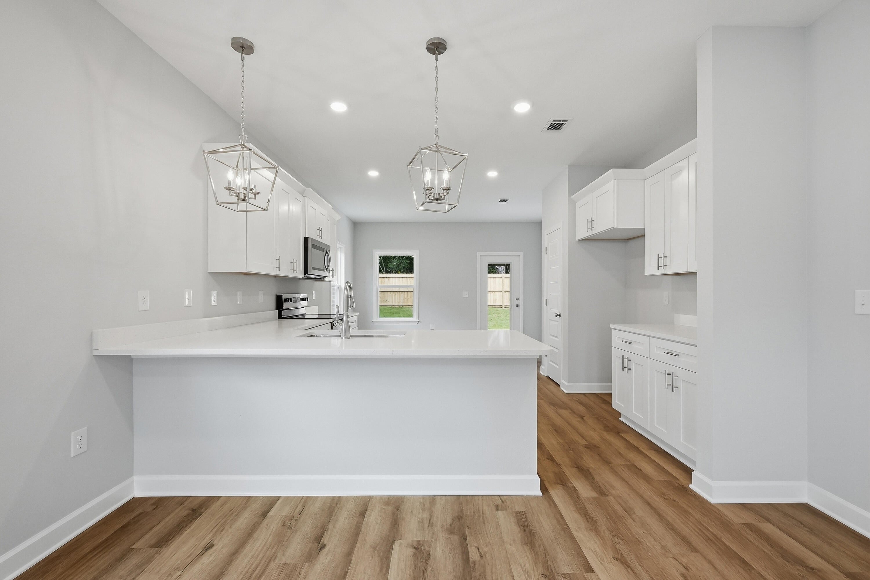 105 Horizon Way