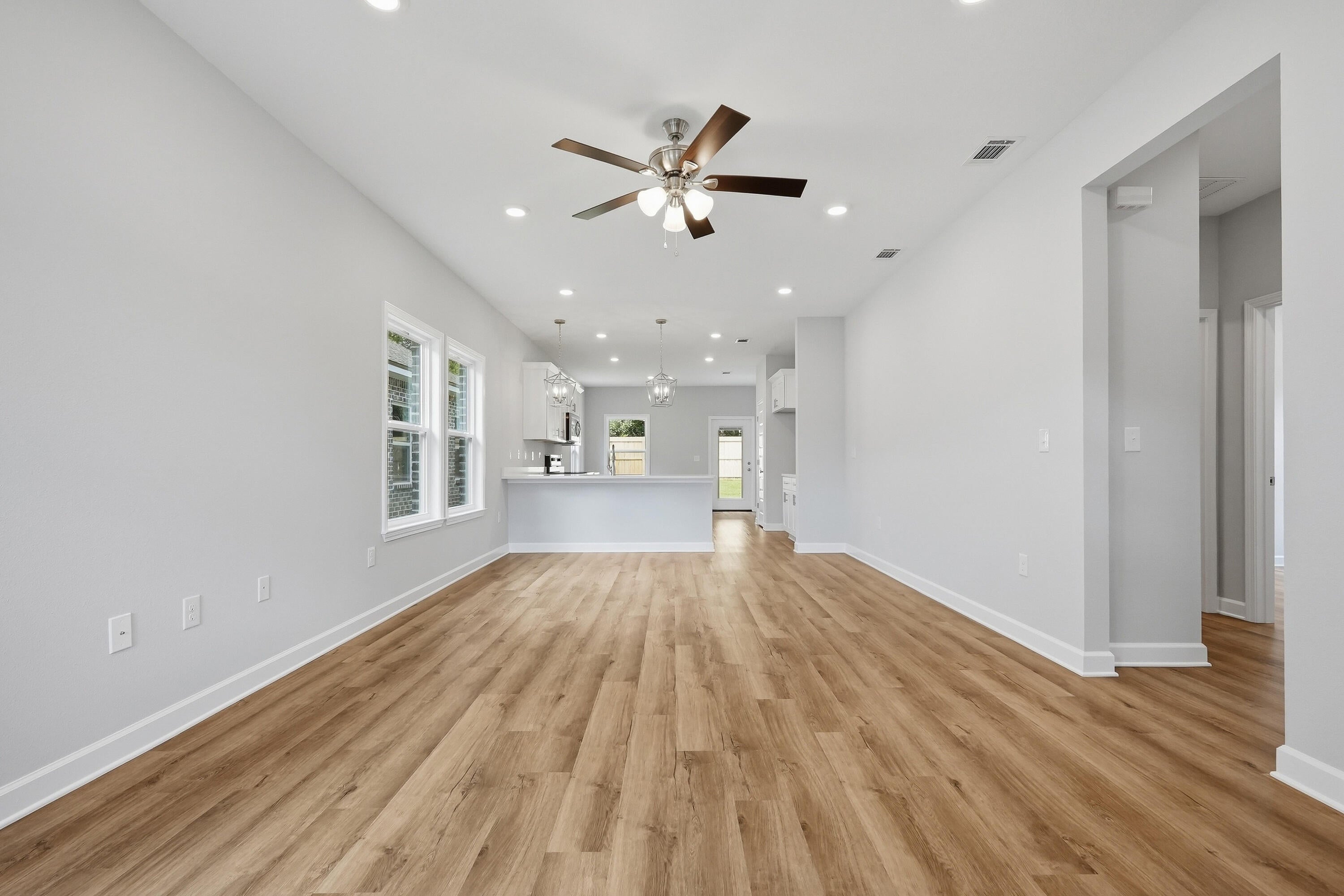 105 Horizon Way