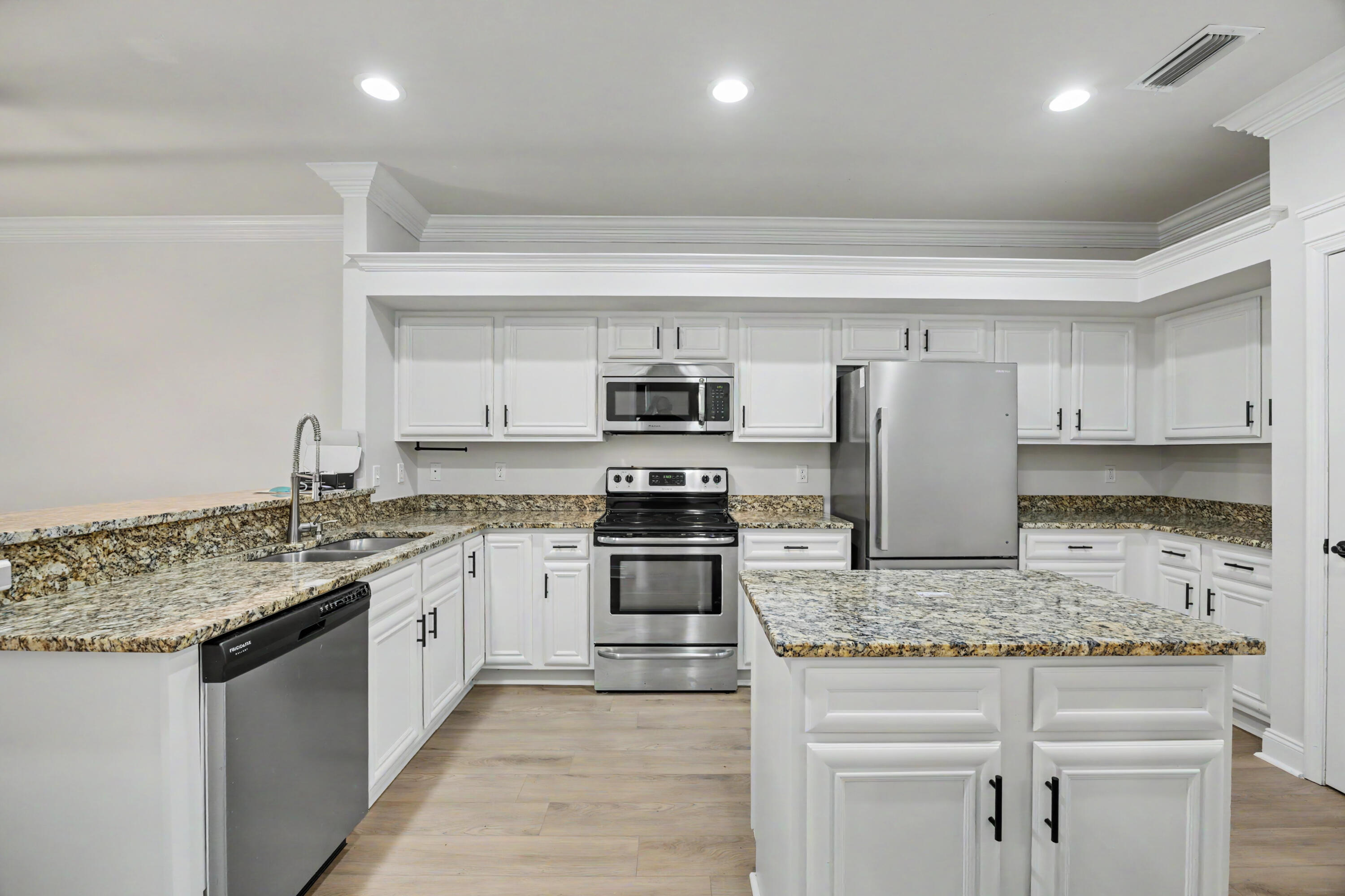 OCEAN CITY - Residential