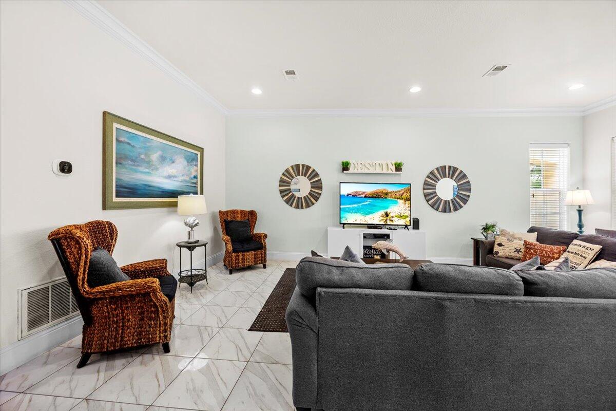 MIRAMAR BEACH VILLAS - Residential