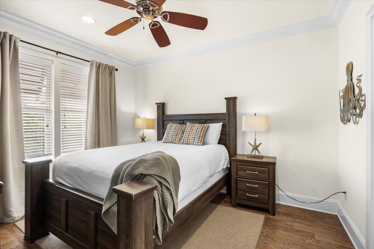 MIRAMAR BEACH VILLAS - Residential