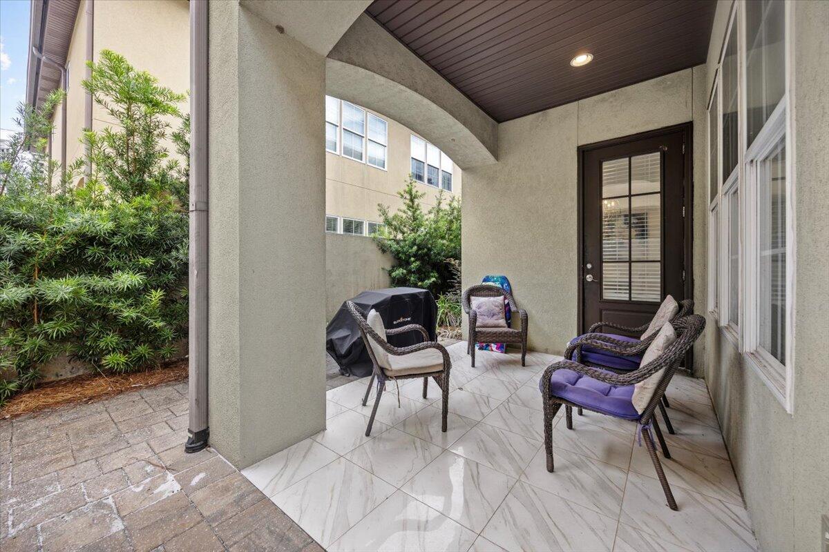 MIRAMAR BEACH VILLAS - Residential