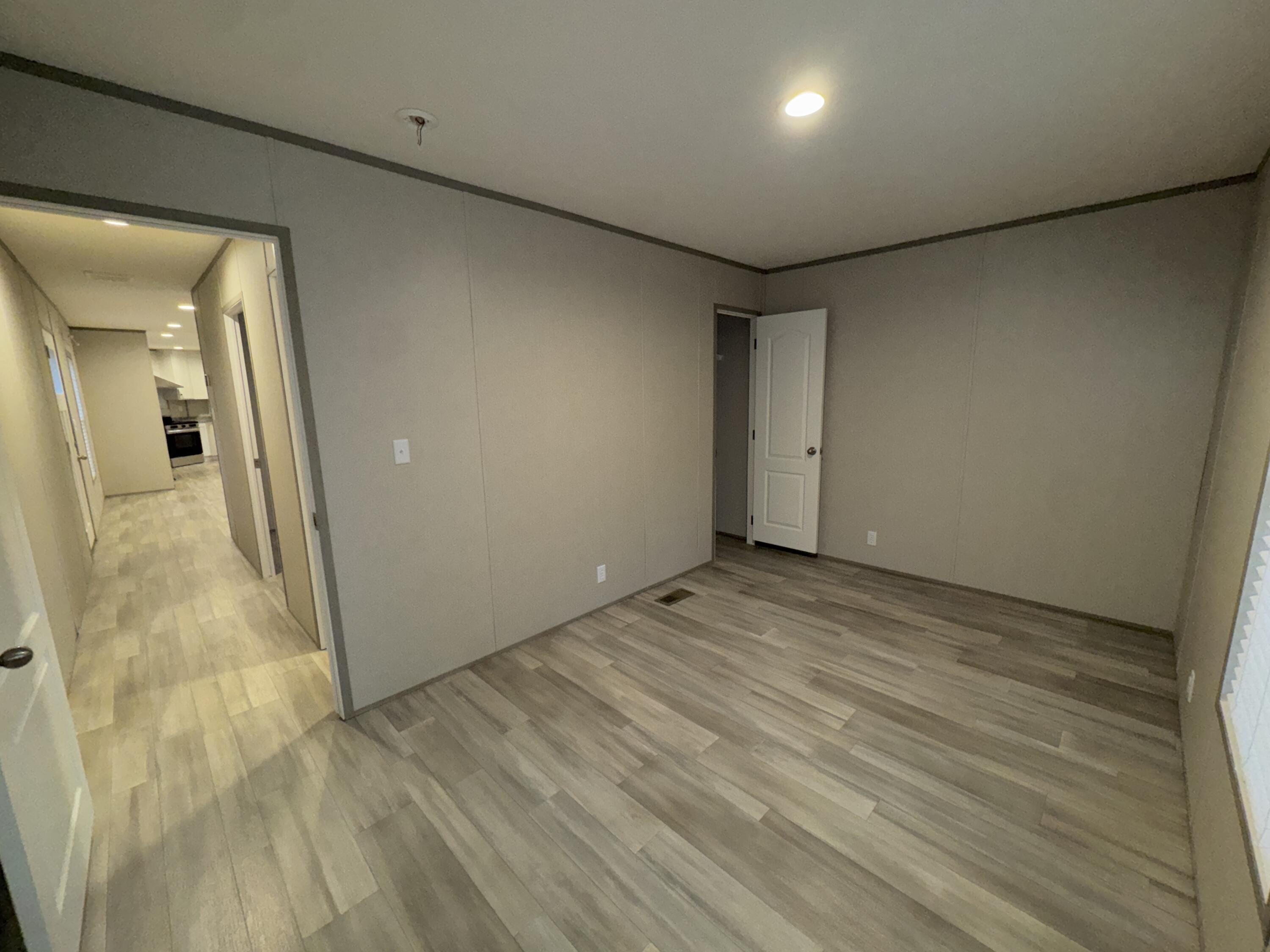 OAKWOOD HILLS UNIT 3 - Residential