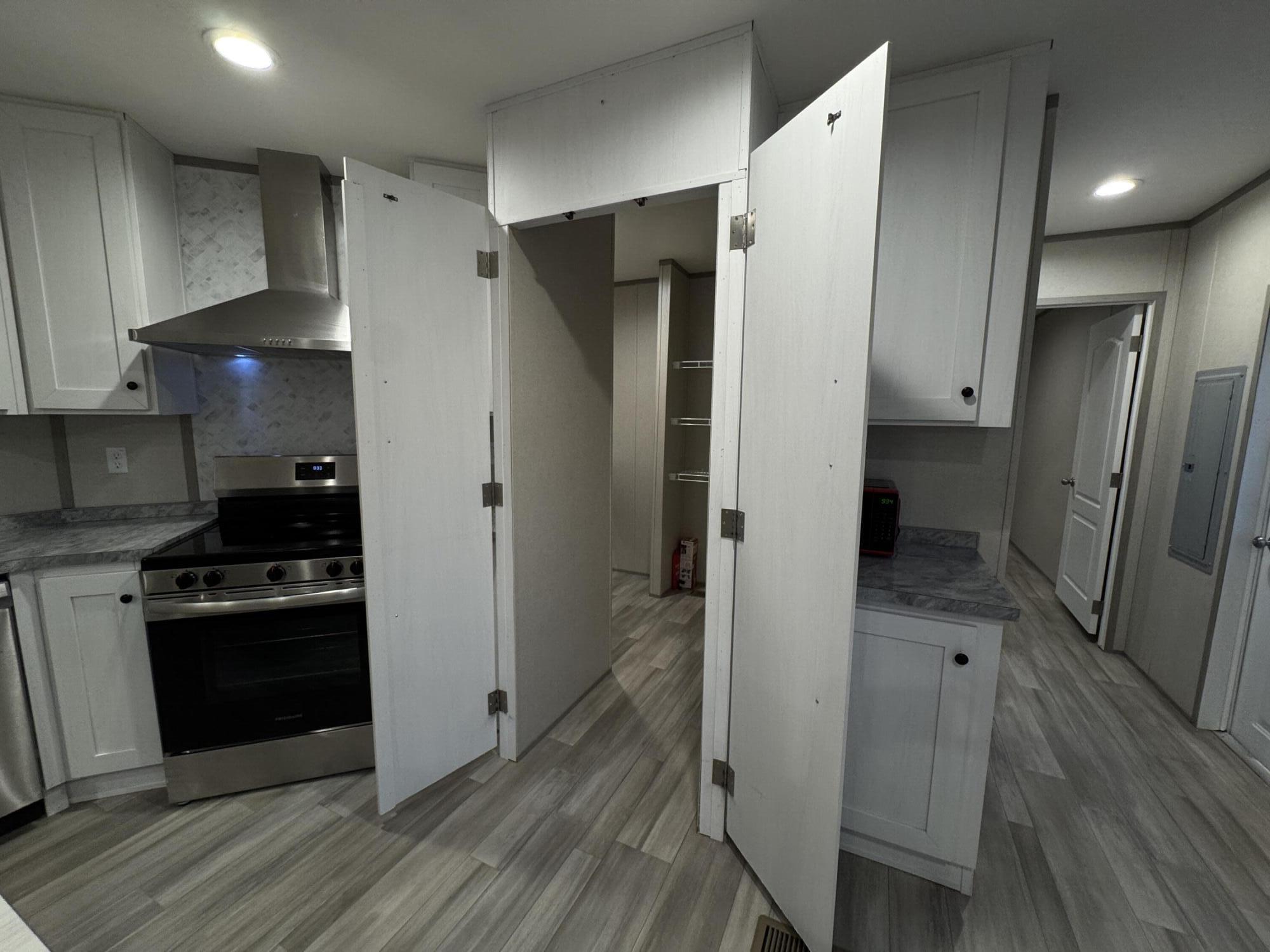 OAKWOOD HILLS UNIT 3 - Residential