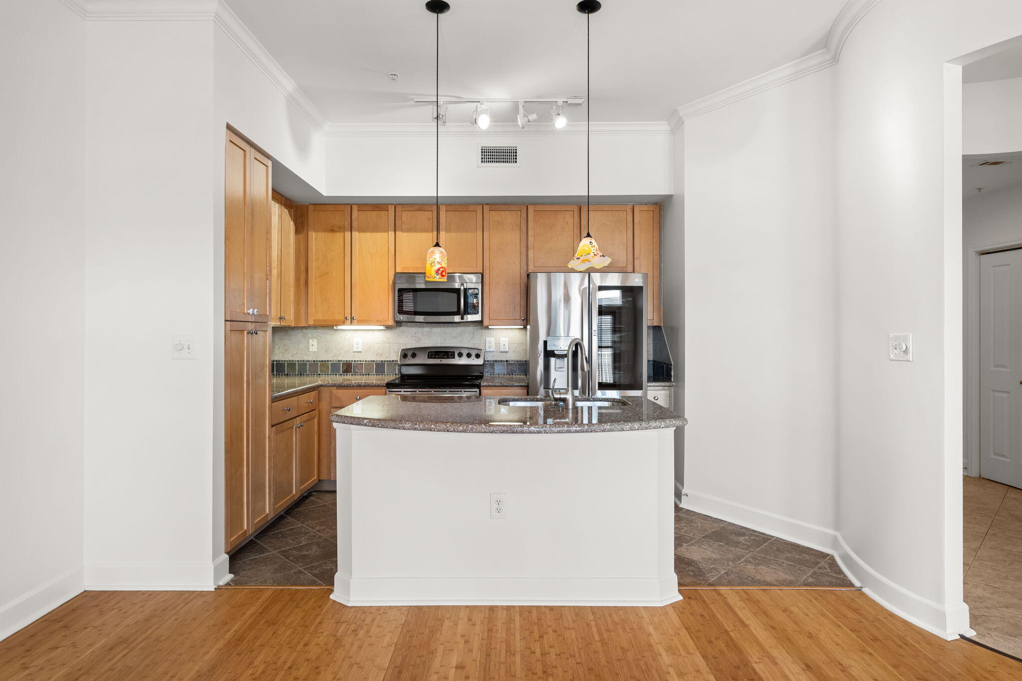 ISLAND RESERVE - Residential