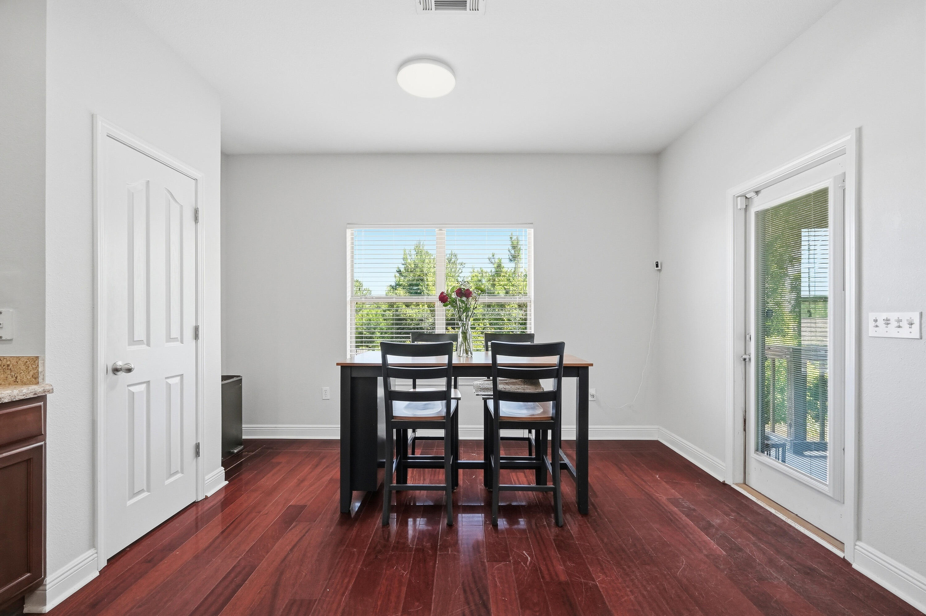 ROLLING RIDGE - Residential