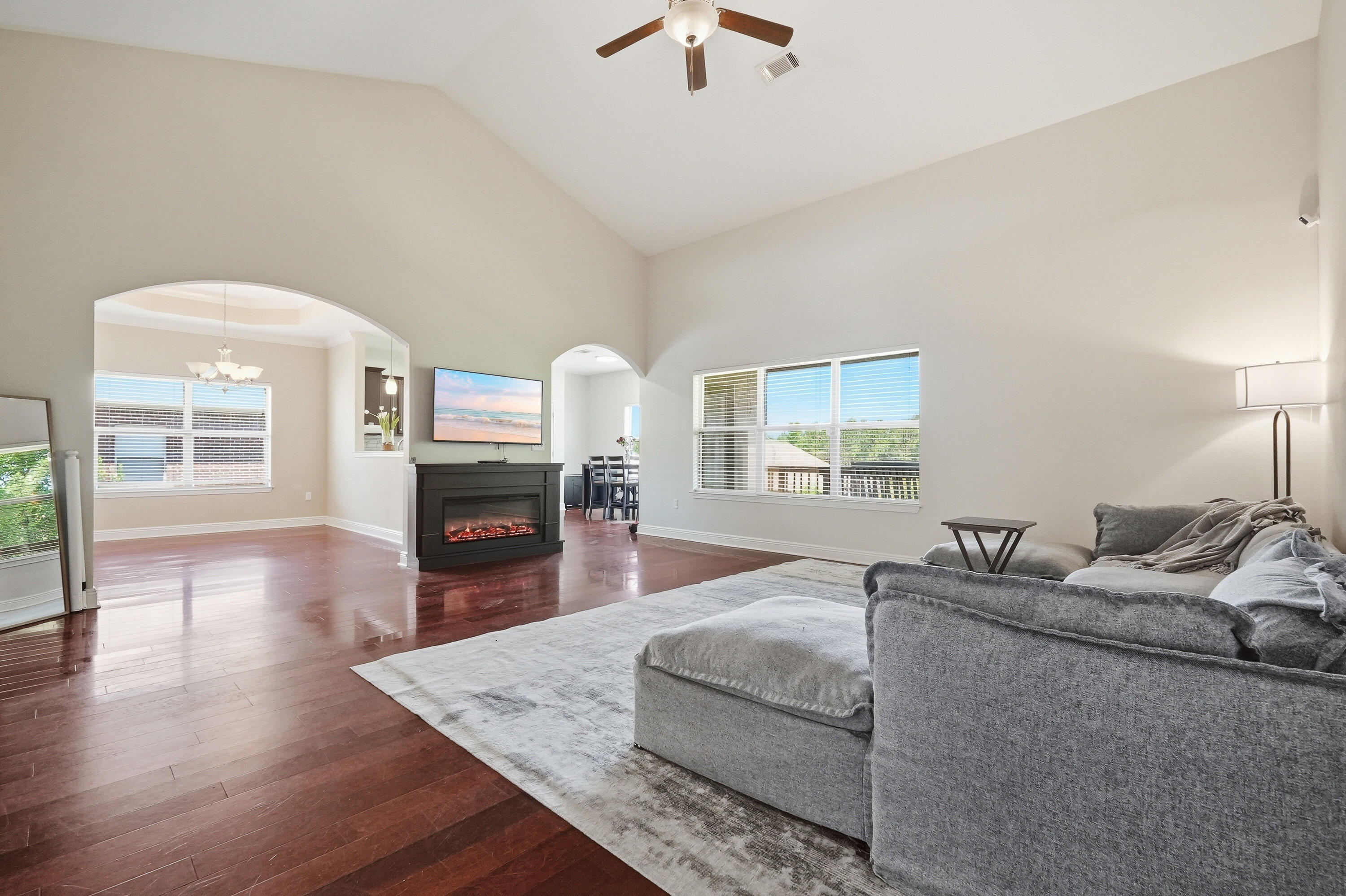 ROLLING RIDGE - Residential