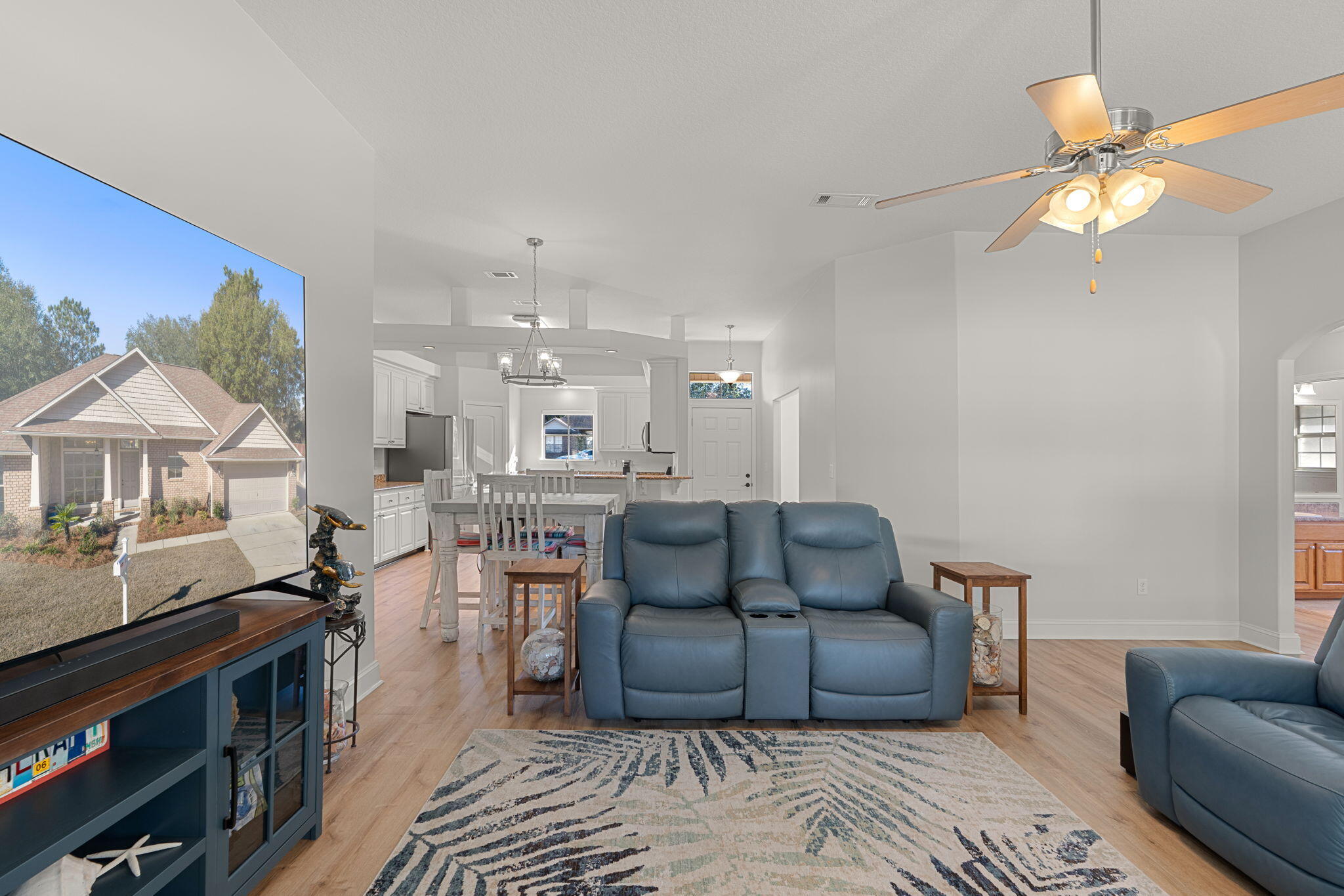 FOX VALLEY - Residential