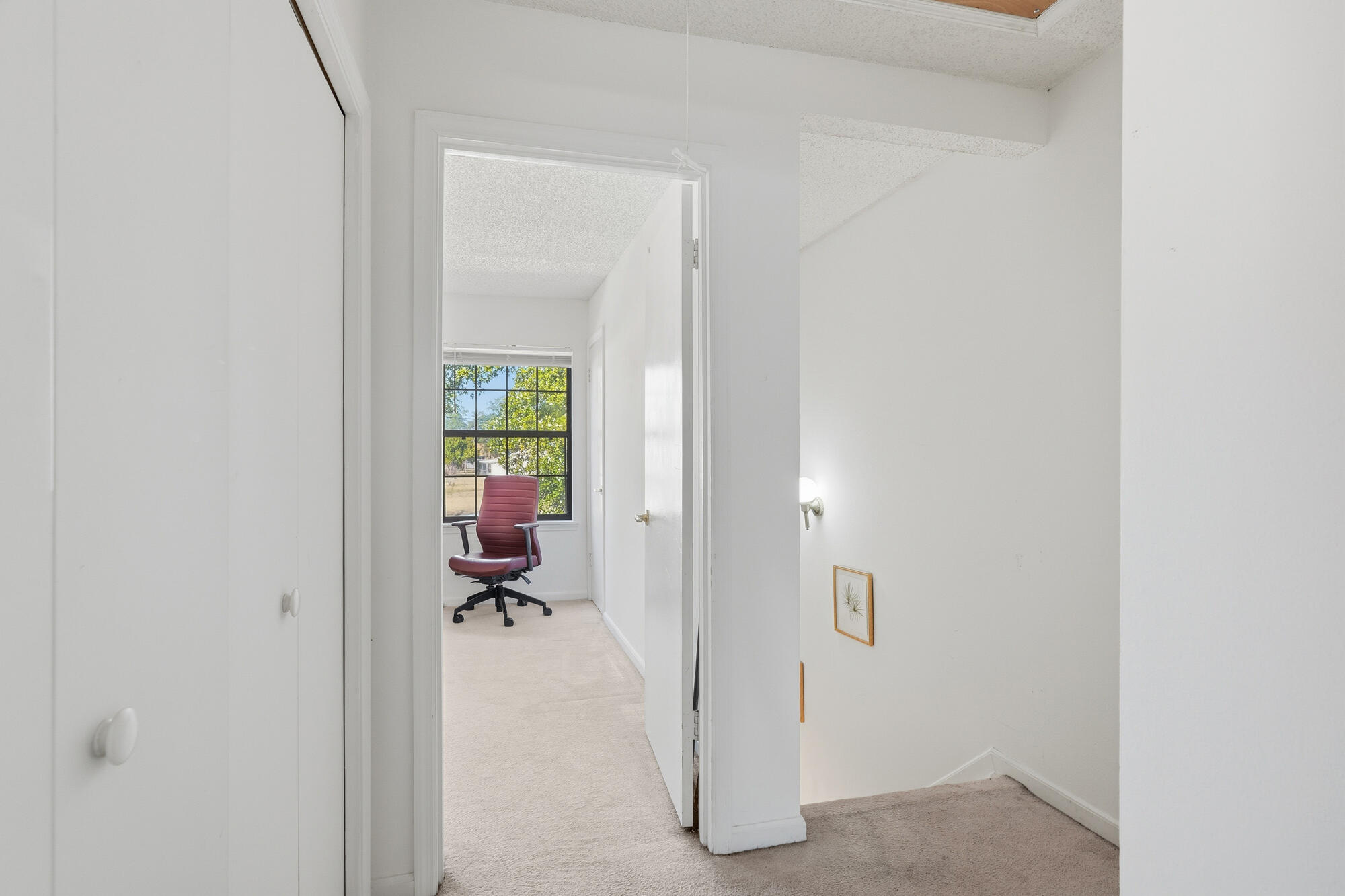 TWIN OAKS - Residential