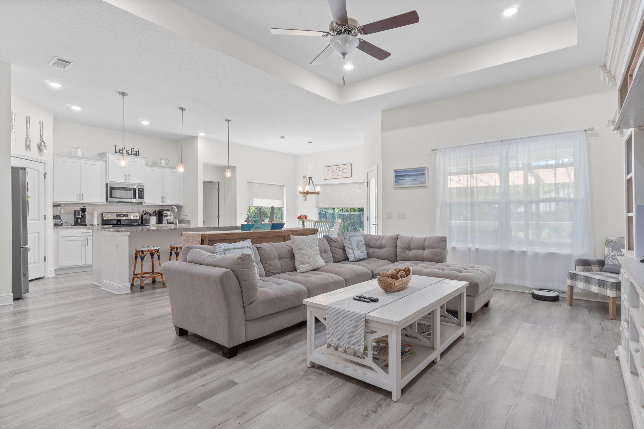 HOLLEY BY THE SEA - Residential